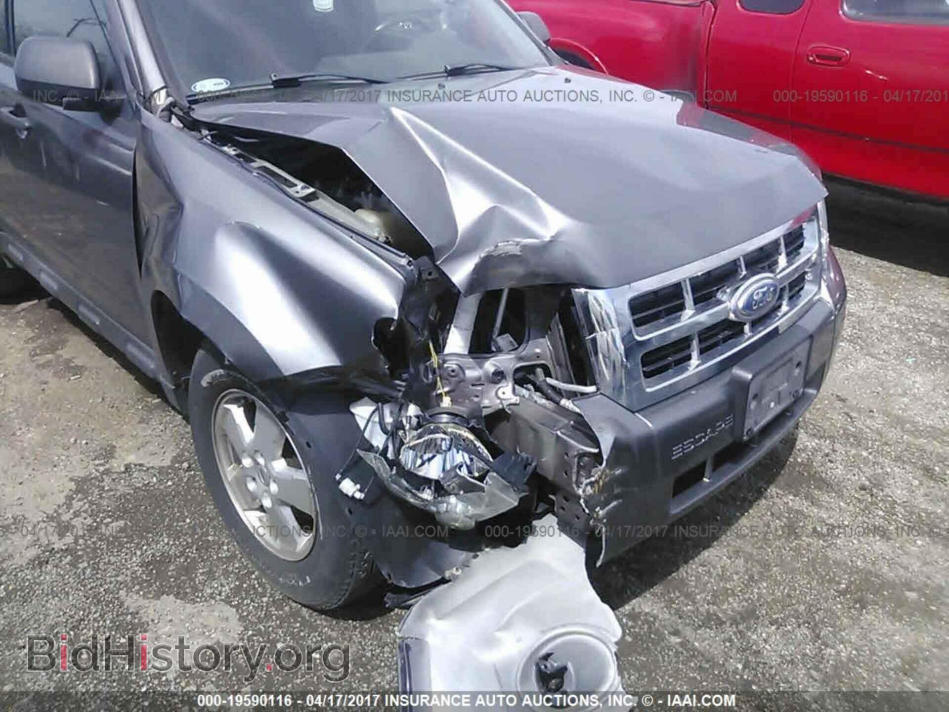 2012 Ford Escape - VIN: 1FMCU9DG1CKB51592 - Photo 6