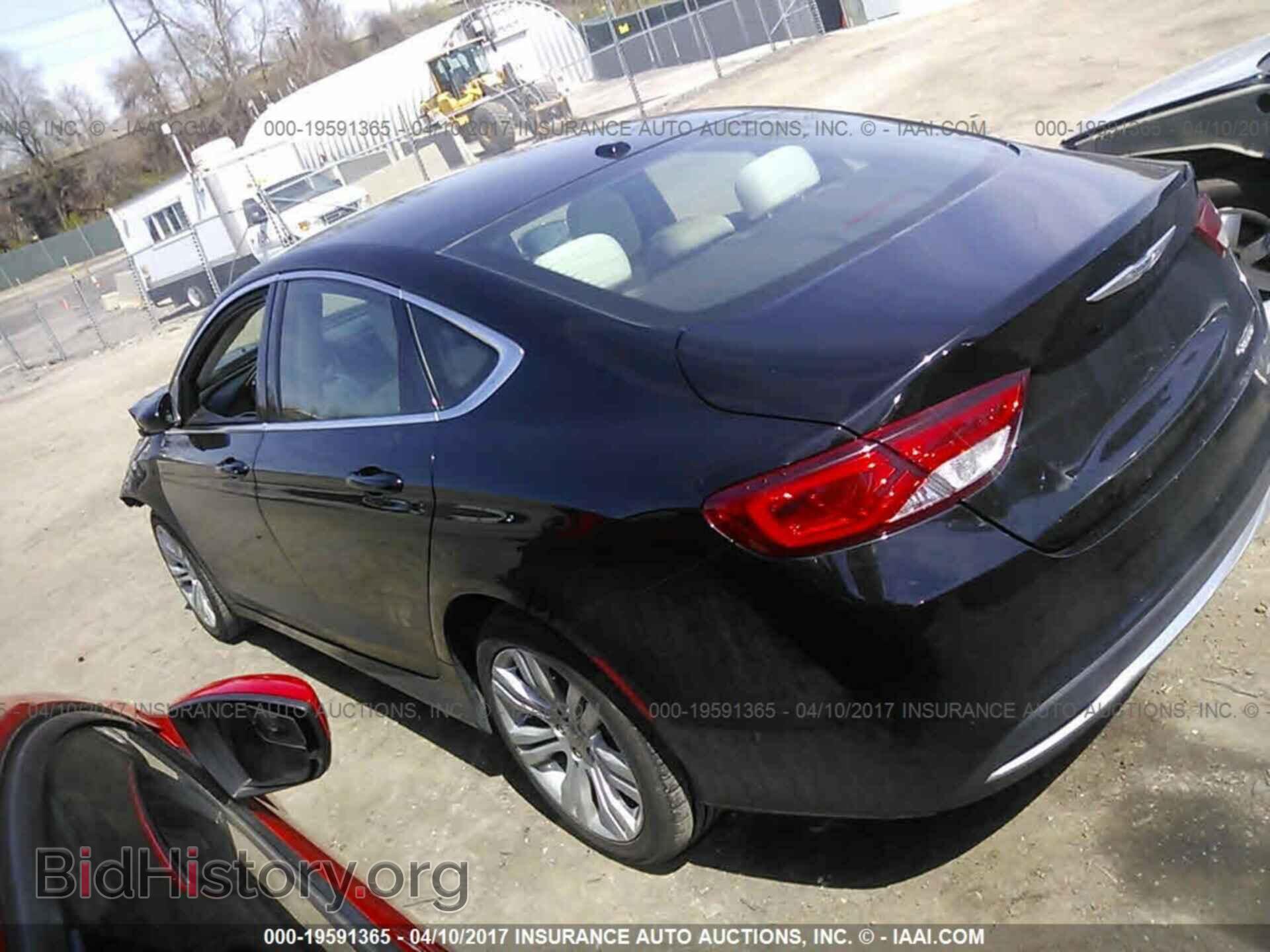 2015 Chrysler 200 - VIN: 1C3CCCAB5FN529837 - Фото 3