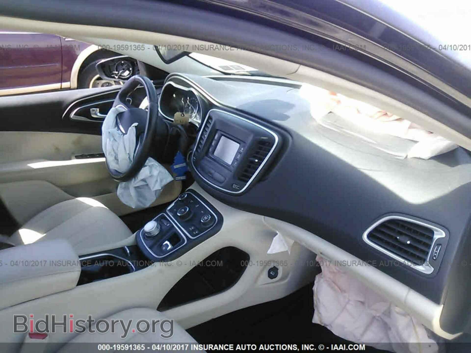 2015 Chrysler 200 - VIN: 1C3CCCAB5FN529837 - Фото 5