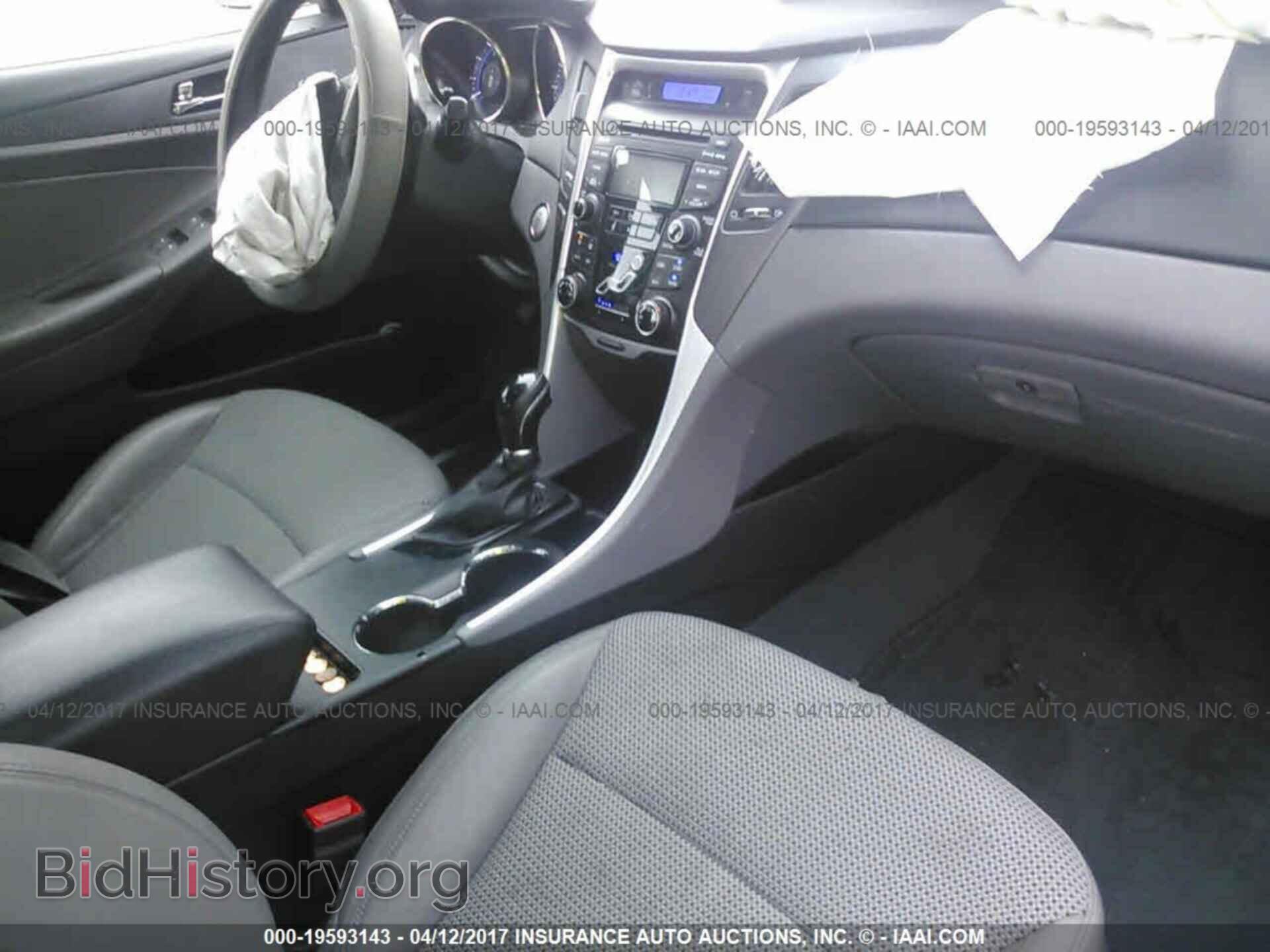 2012 Hyundai Sonata - VIN: 5NPEC4AB9CH431609 - Photo 5