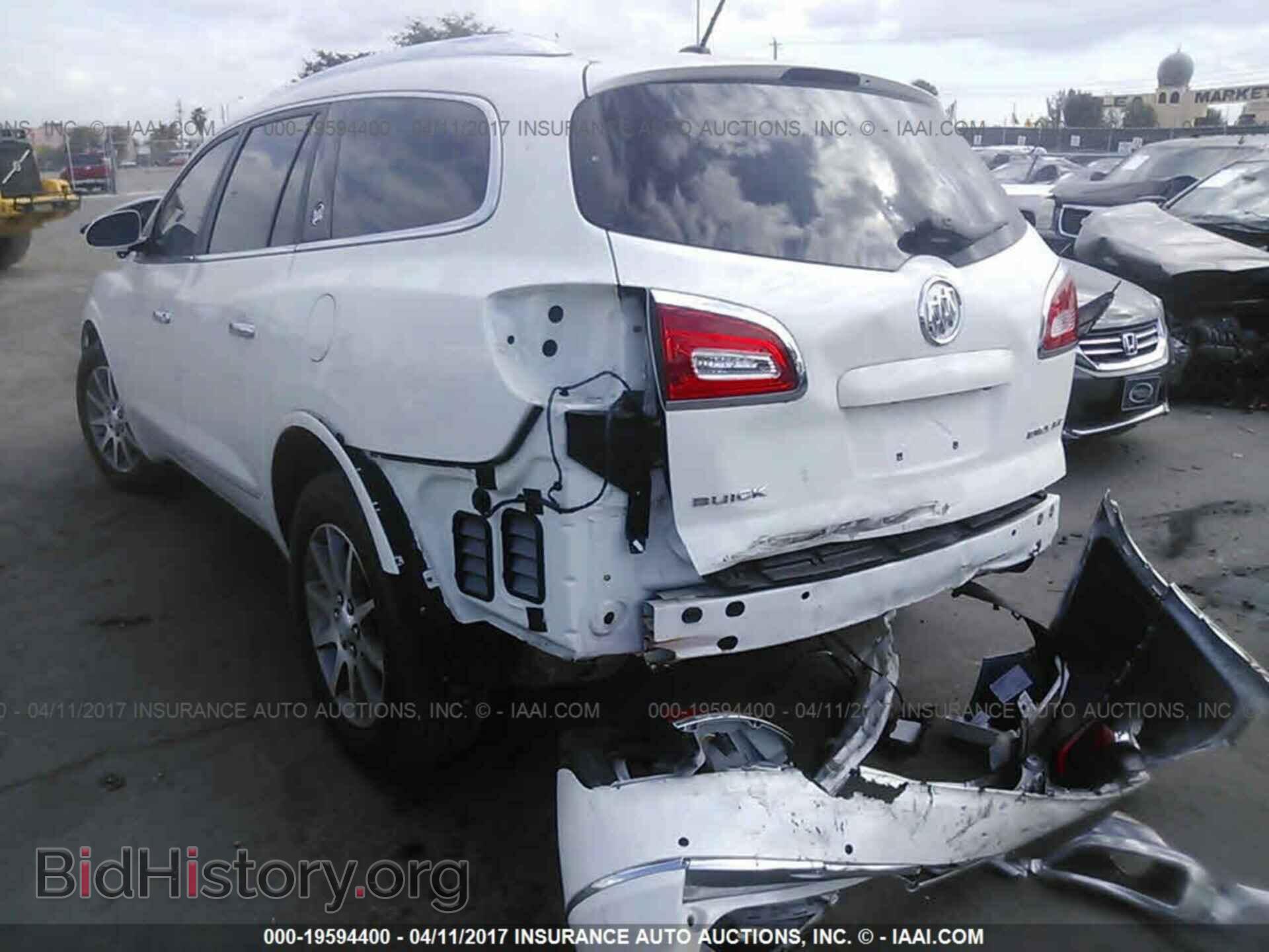 2015 Buick Enclave - VIN: 5GAKRBKD4FJ117935 - Фото 3