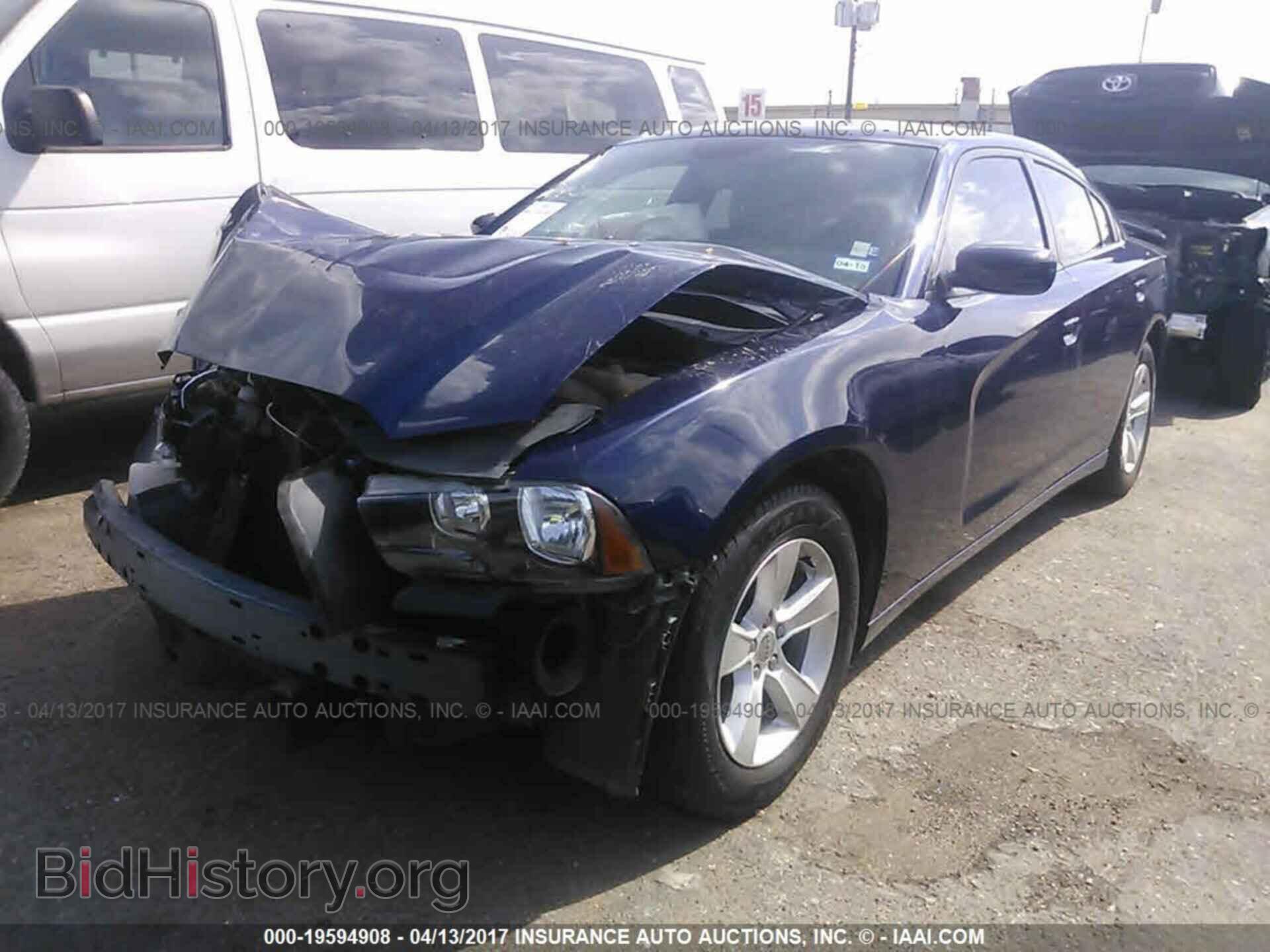2014 Dodge Charger - VIN: 2C3CDXBG2EH129403 - Photo 2