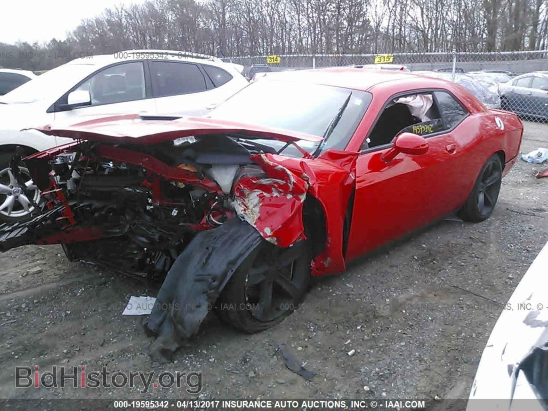 2016 Dodge Challenger - VIN: 2C3CDZAG2GH142877 - Photo 2