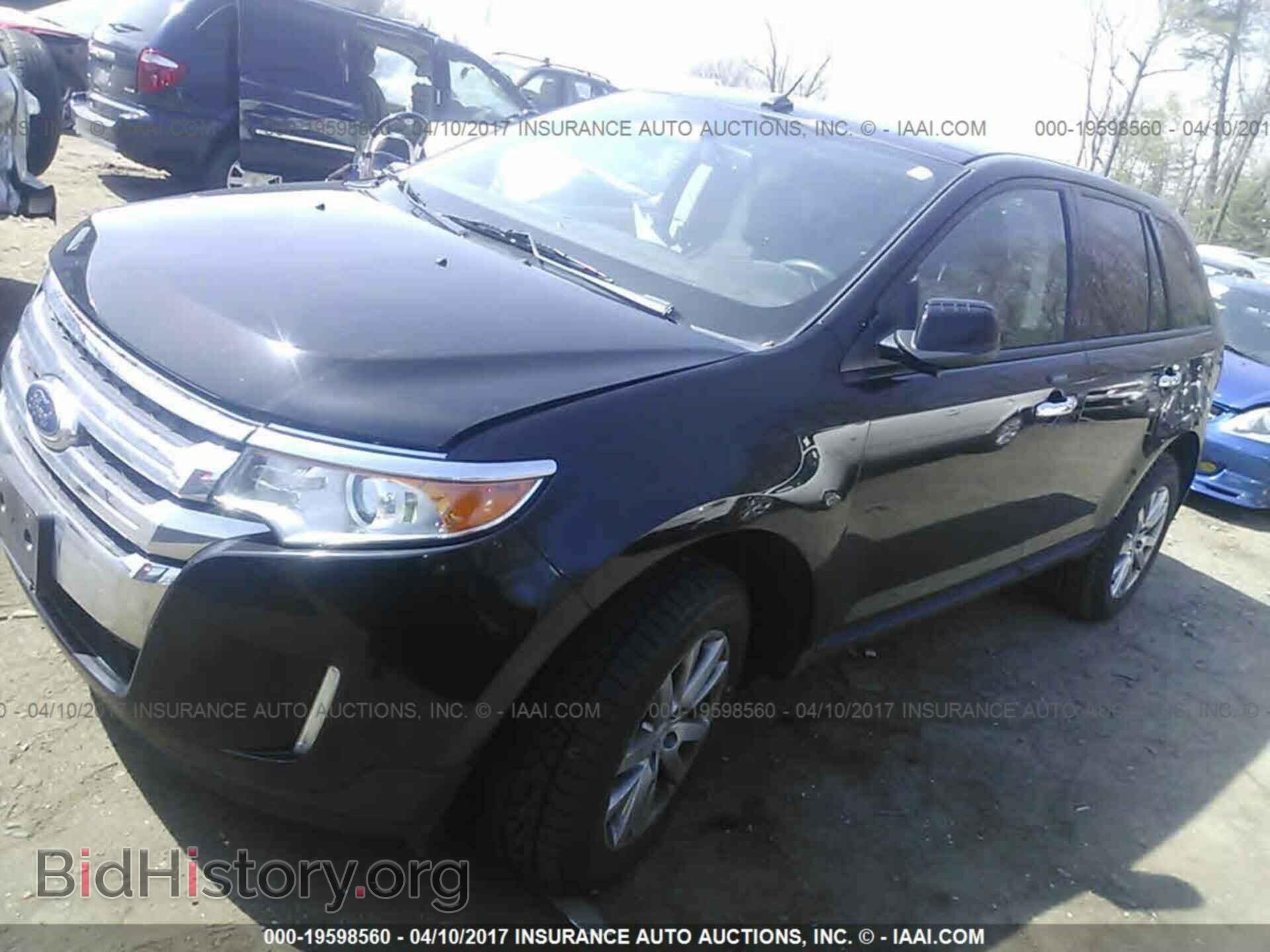2011 Ford Edge - VIN: 2FMDK3JC2BBB65678 - Photo 2