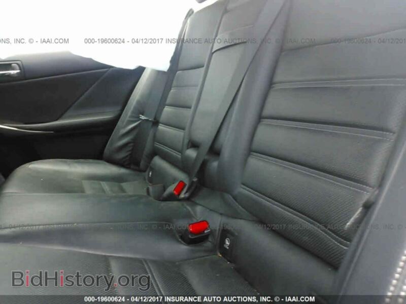 2014 Lexus IS (VIN JTHCF1D23E5000158) — photo 8 of 10