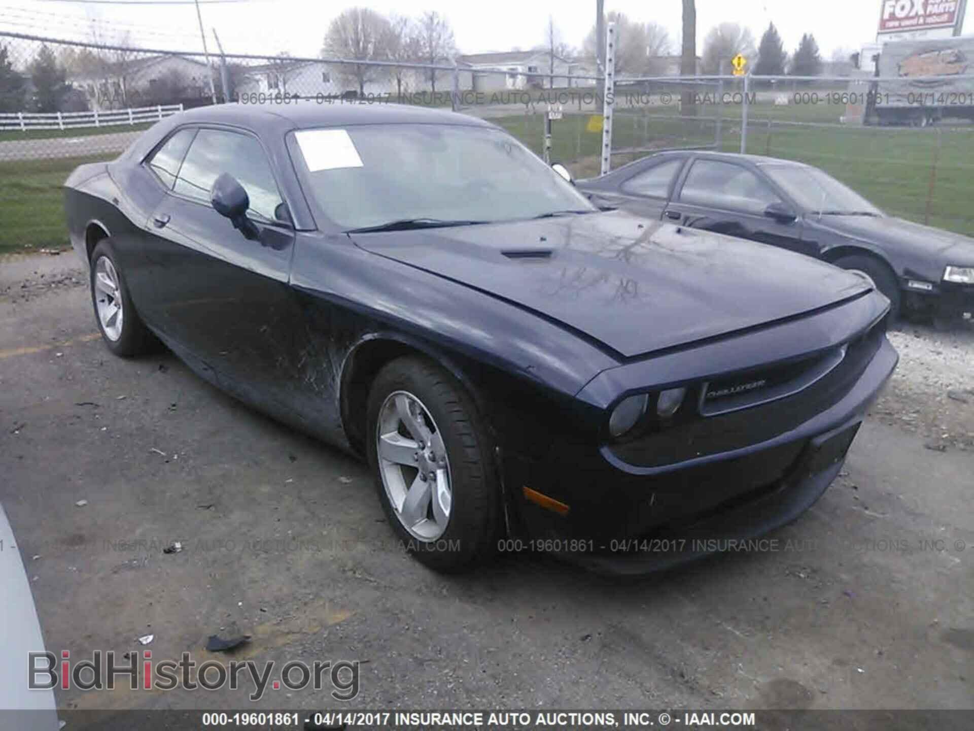Фотография 2B3CJ4DG5BH571122 - DODGE CHALLENGER 2011