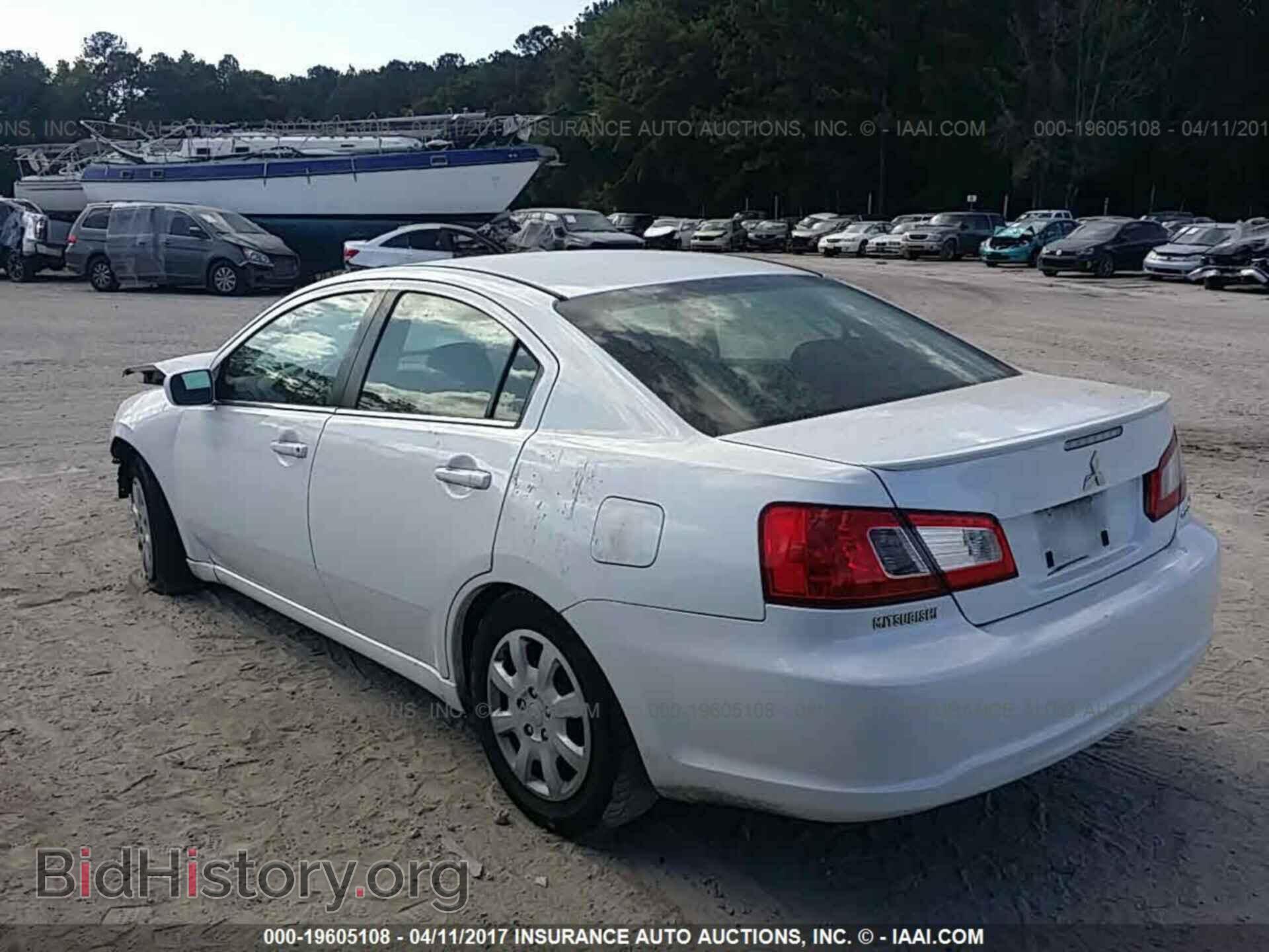 2012 Mitsubishi Galant - VIN: 4A32B3FF6CE011038 - Фото 3