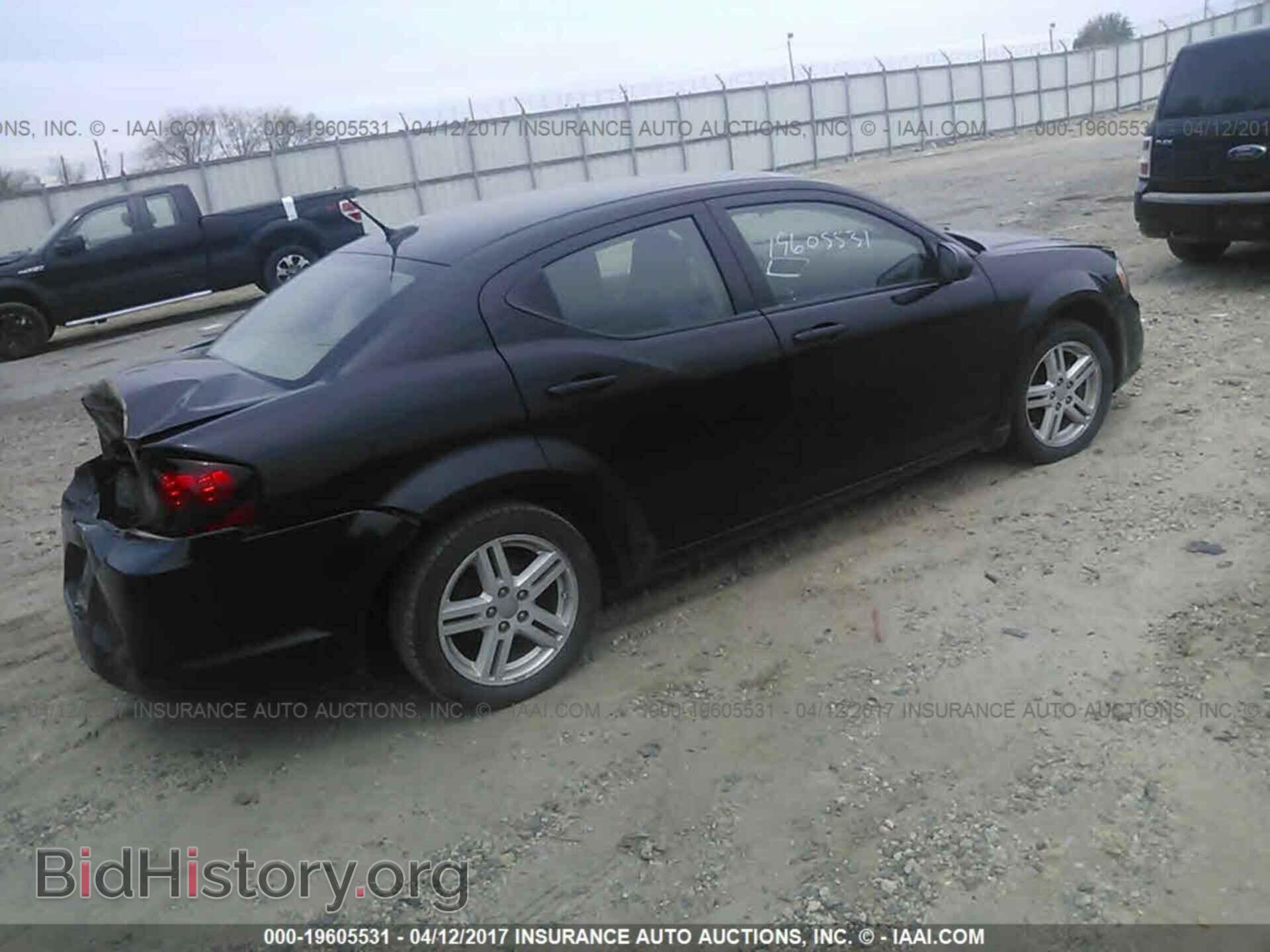 2013 Dodge Avenger - VIN: 1C3CDZCB9DN519614 - Photo 4
