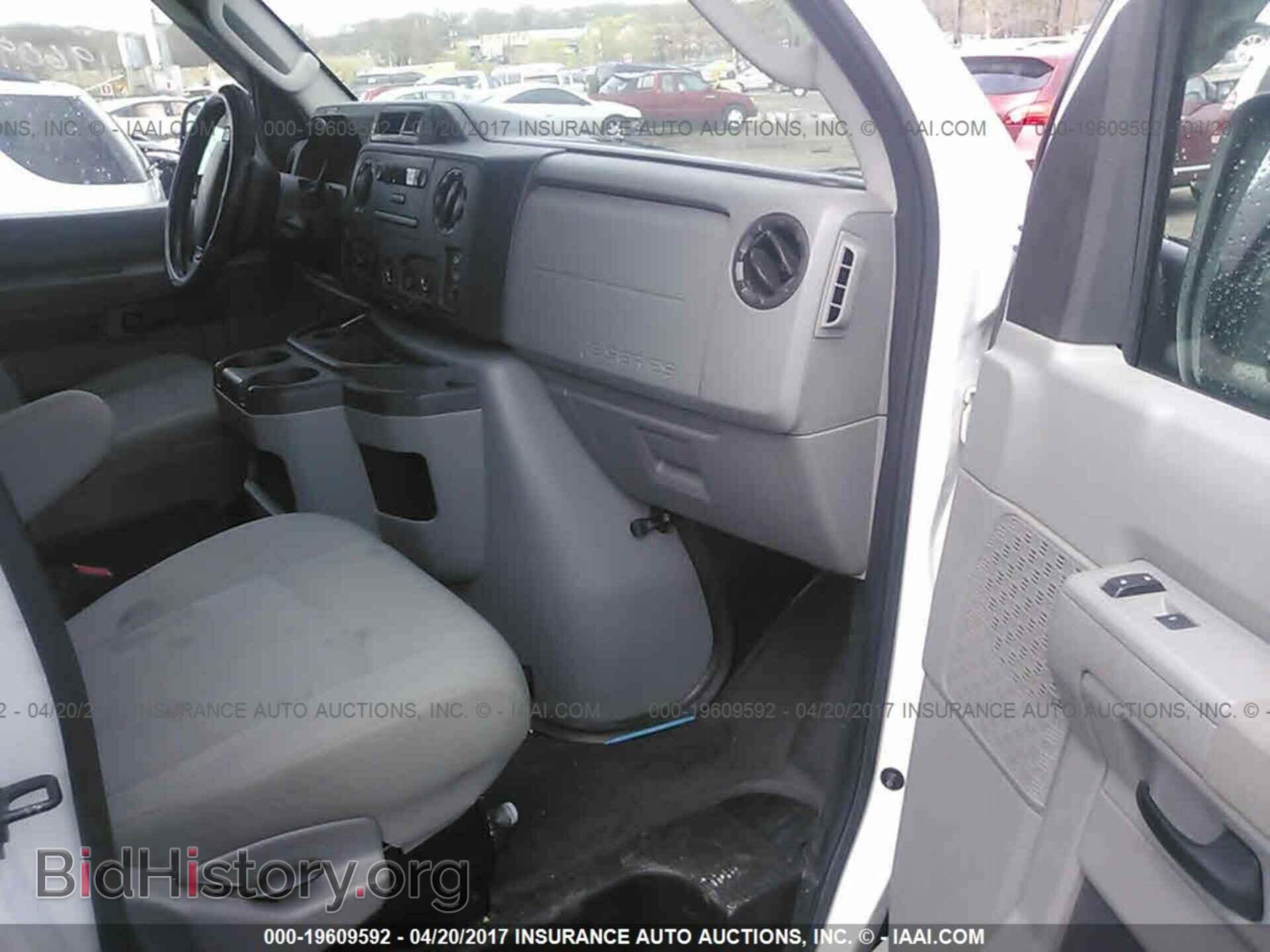 2012 Ford Econoline - VIN: 1FTNE2EW6CDA24378 - Photo 5