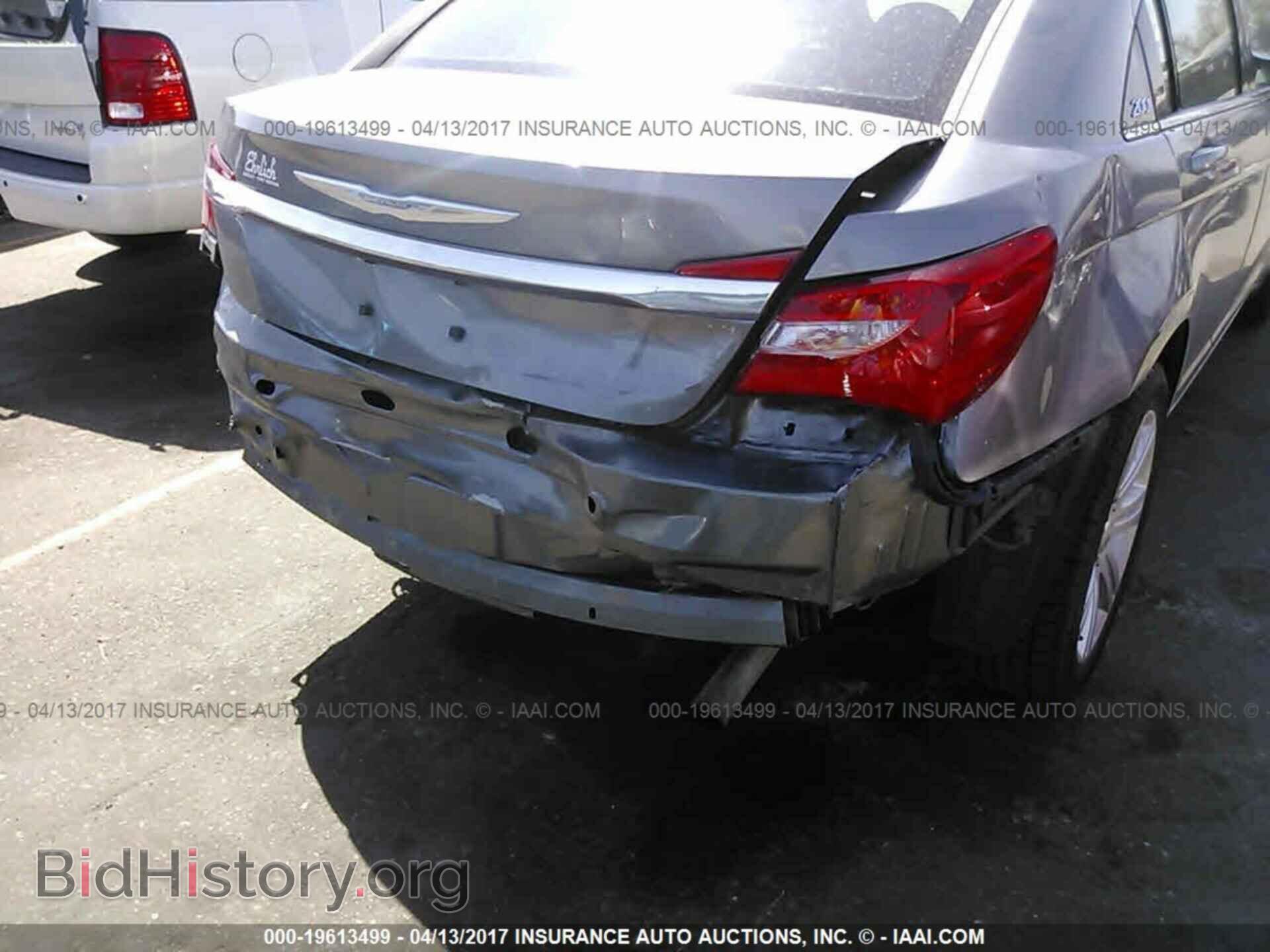 2013 Chrysler 200 - VIN: 1C3CCBBB7DN567723 - Photo 6