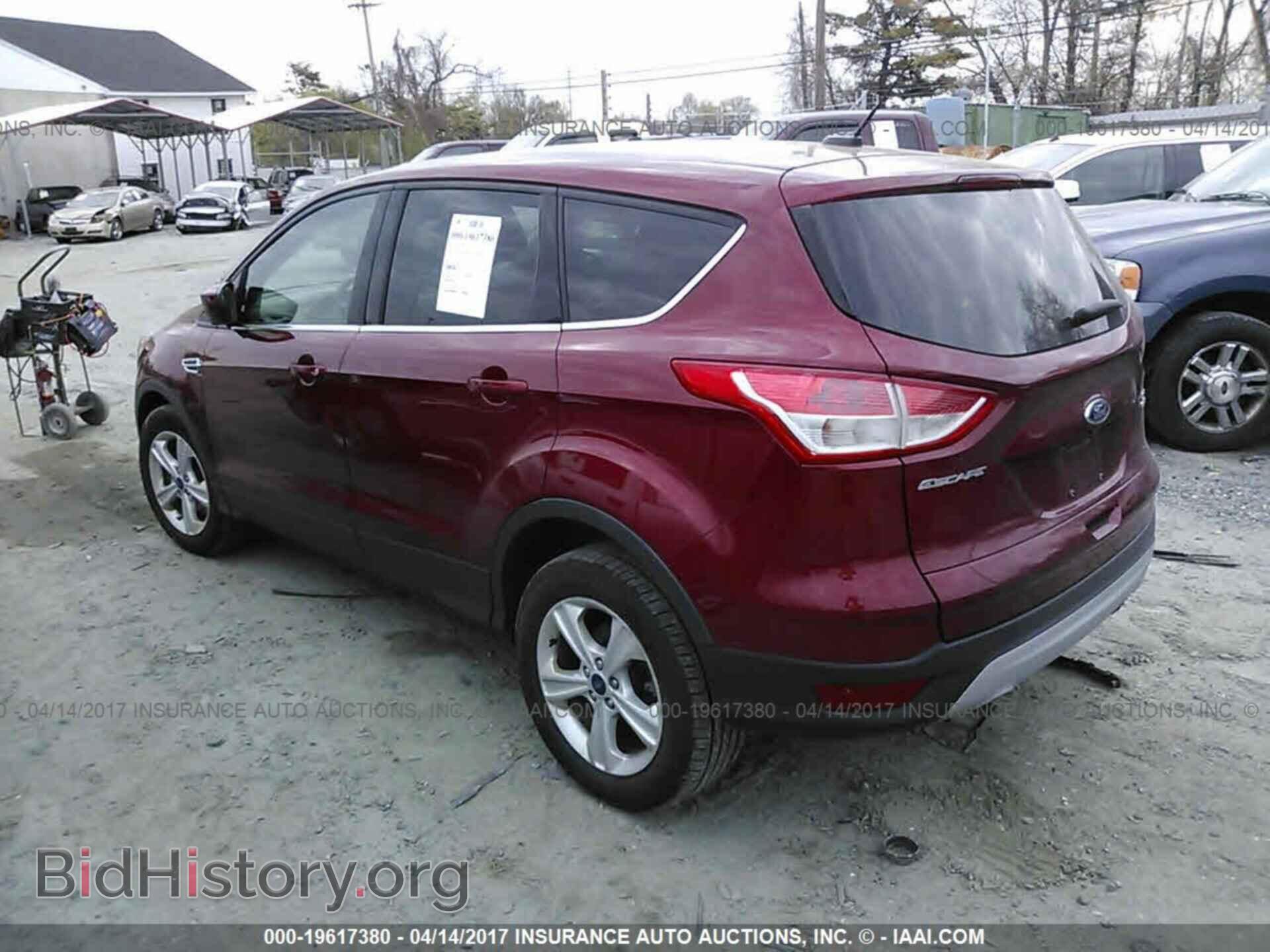 2014 Ford Escape - VIN: 1FMCU9GX4EUB24180 - Photo 3