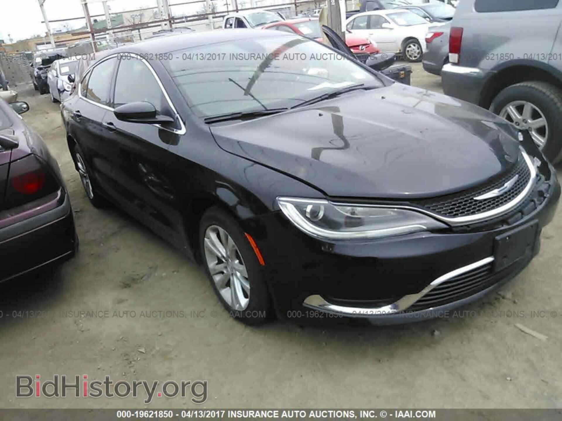 Photo 1C3CCCABXFN642179 - Chrysler 200 2015