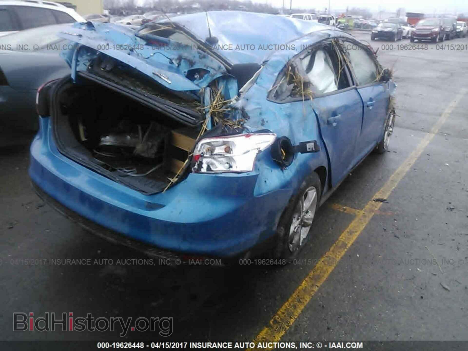 2014 Ford Focus - VIN: 1FADP3F23EL439213 - Фото 4