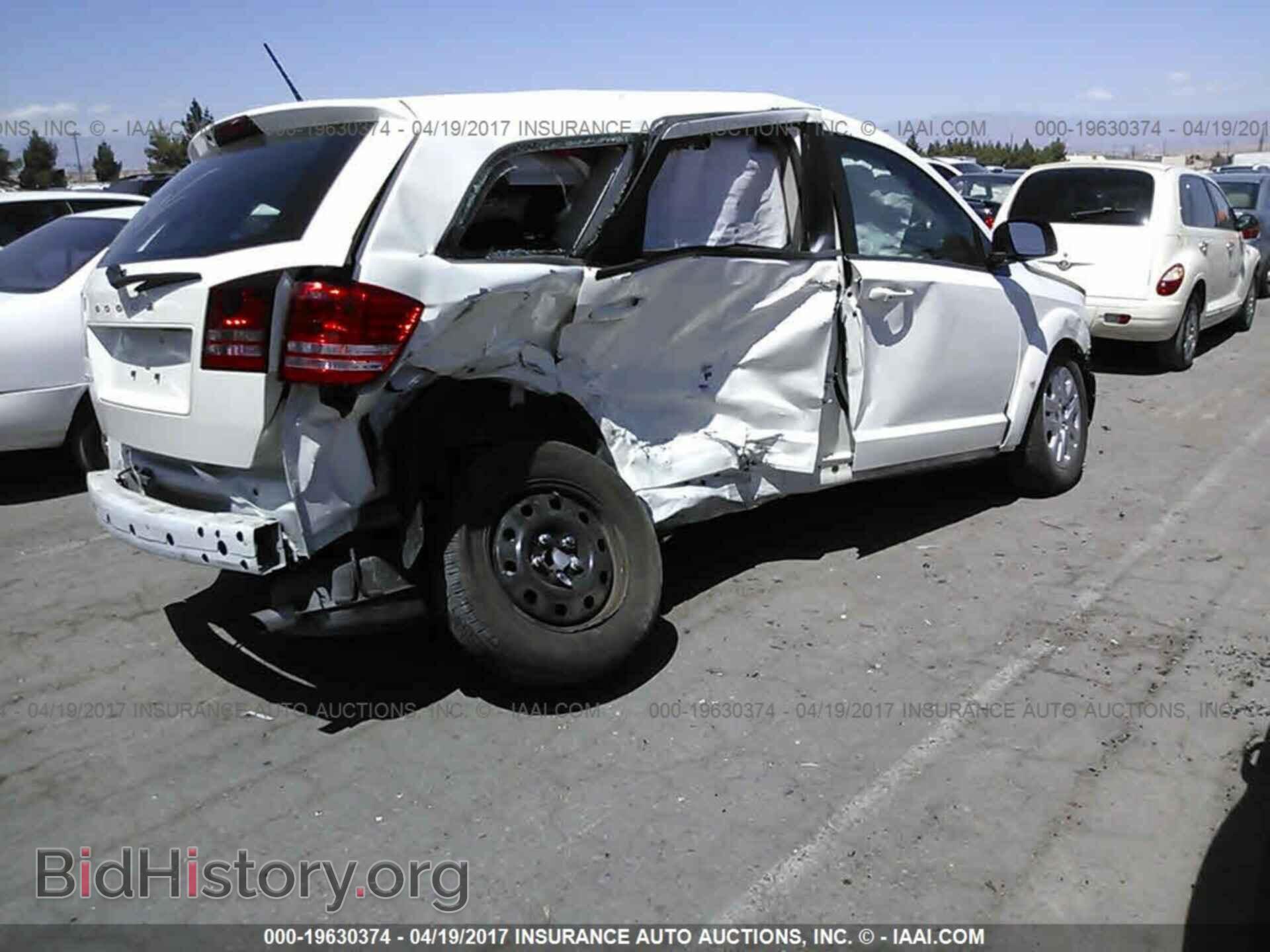 2015 Dodge Journey - VIN: 3C4PDCAB6FT737686 - Фото 4