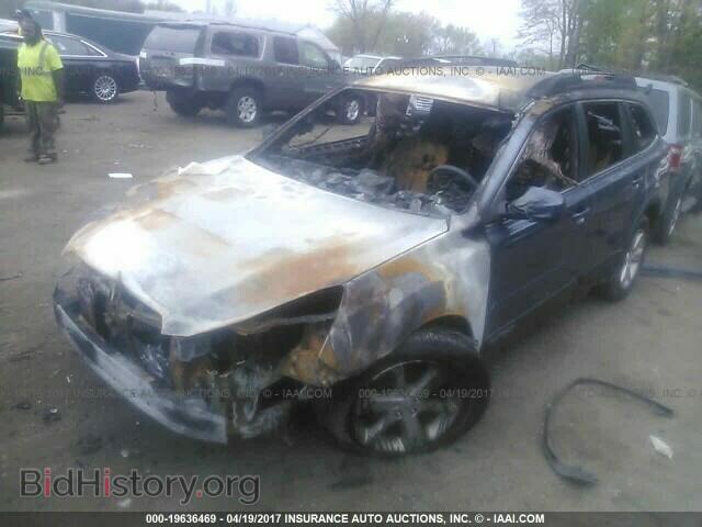 2013 Subaru Outback - VIN: 4S4BRBCC4D3210696 - Photo 2