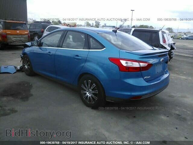 2012 Ford Focus - VIN: 1FAHP3J28CL403362 - Photo 3