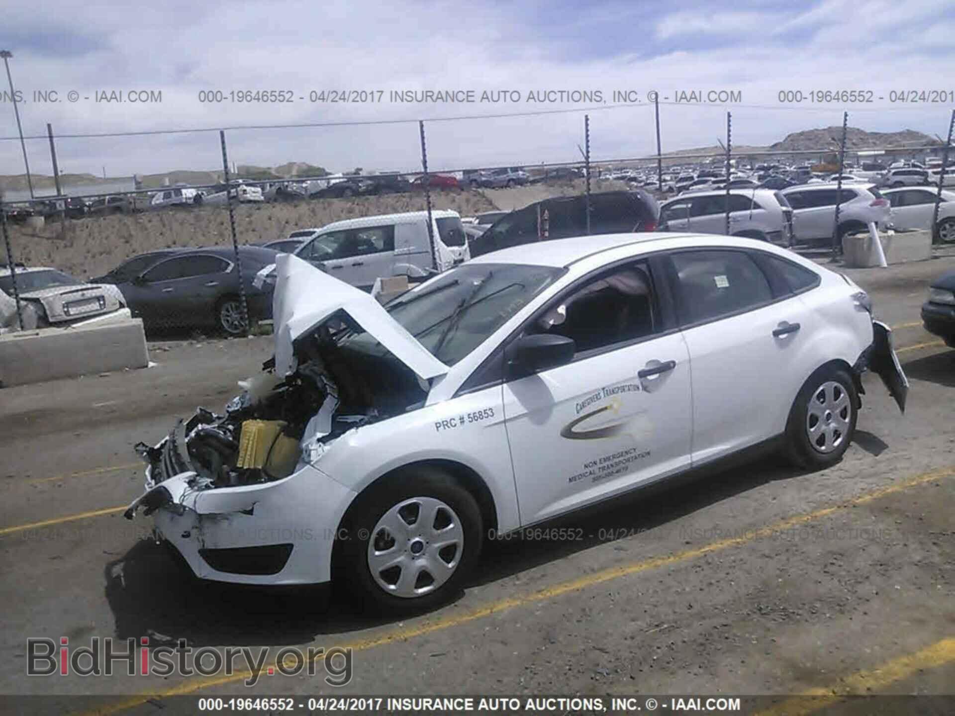2016 Ford Focus - VIN: 1FADP3E28GL391597 - Фото 2