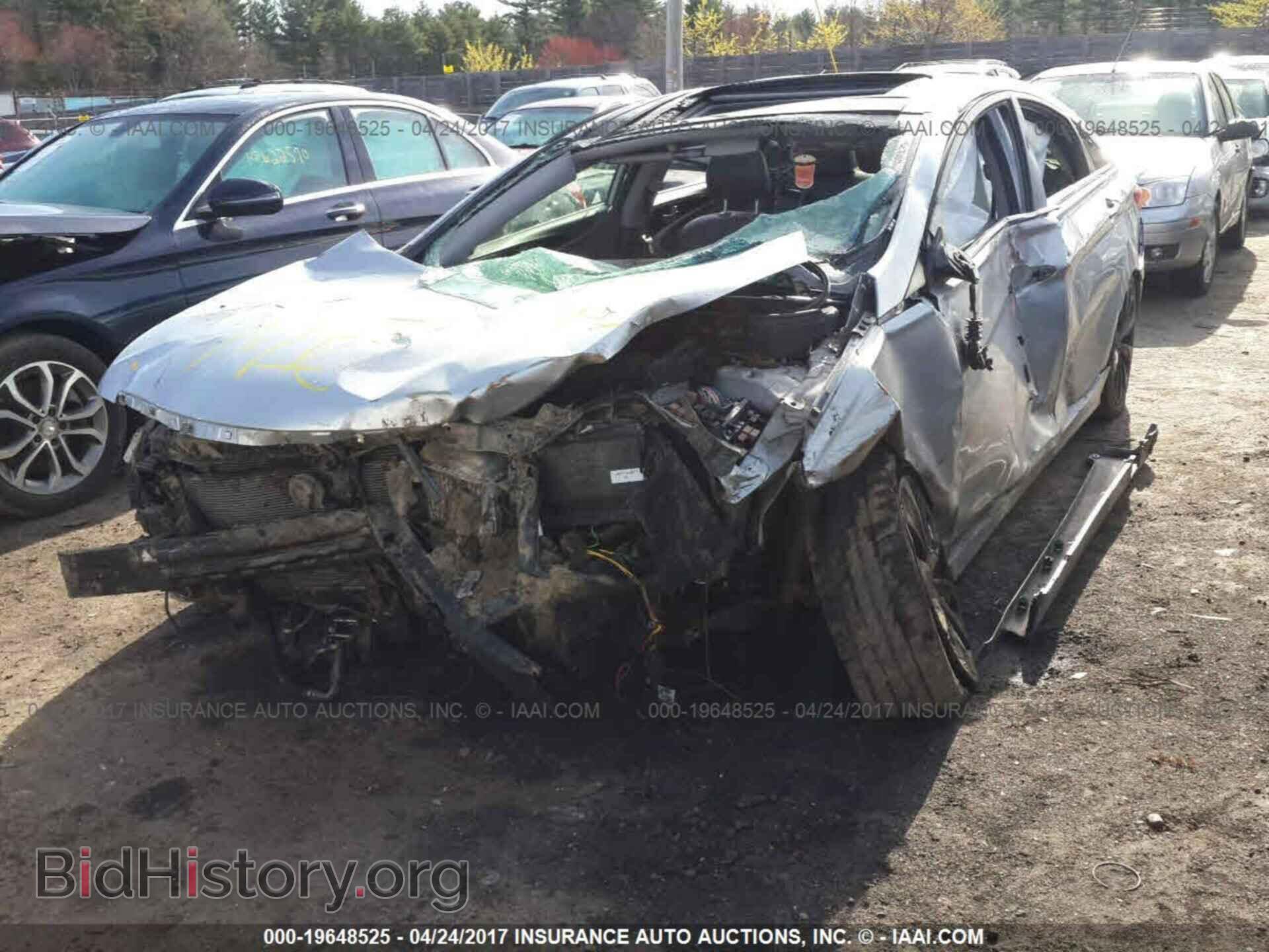 2012 Hyundai Sonata - VIN: 5NPEC4AB5CH336206 - Photo 2