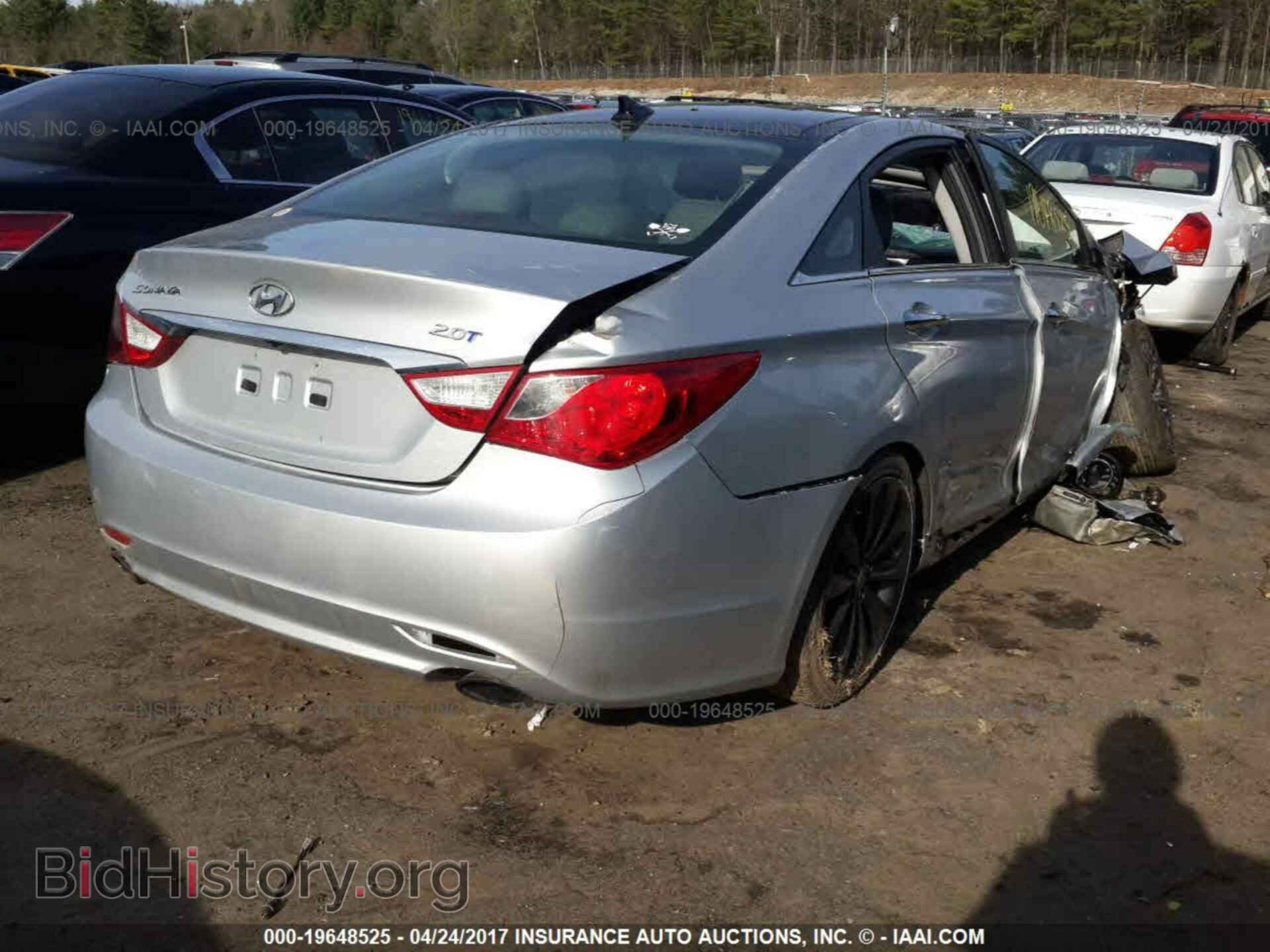 2012 Hyundai Sonata - VIN: 5NPEC4AB5CH336206 - Photo 4