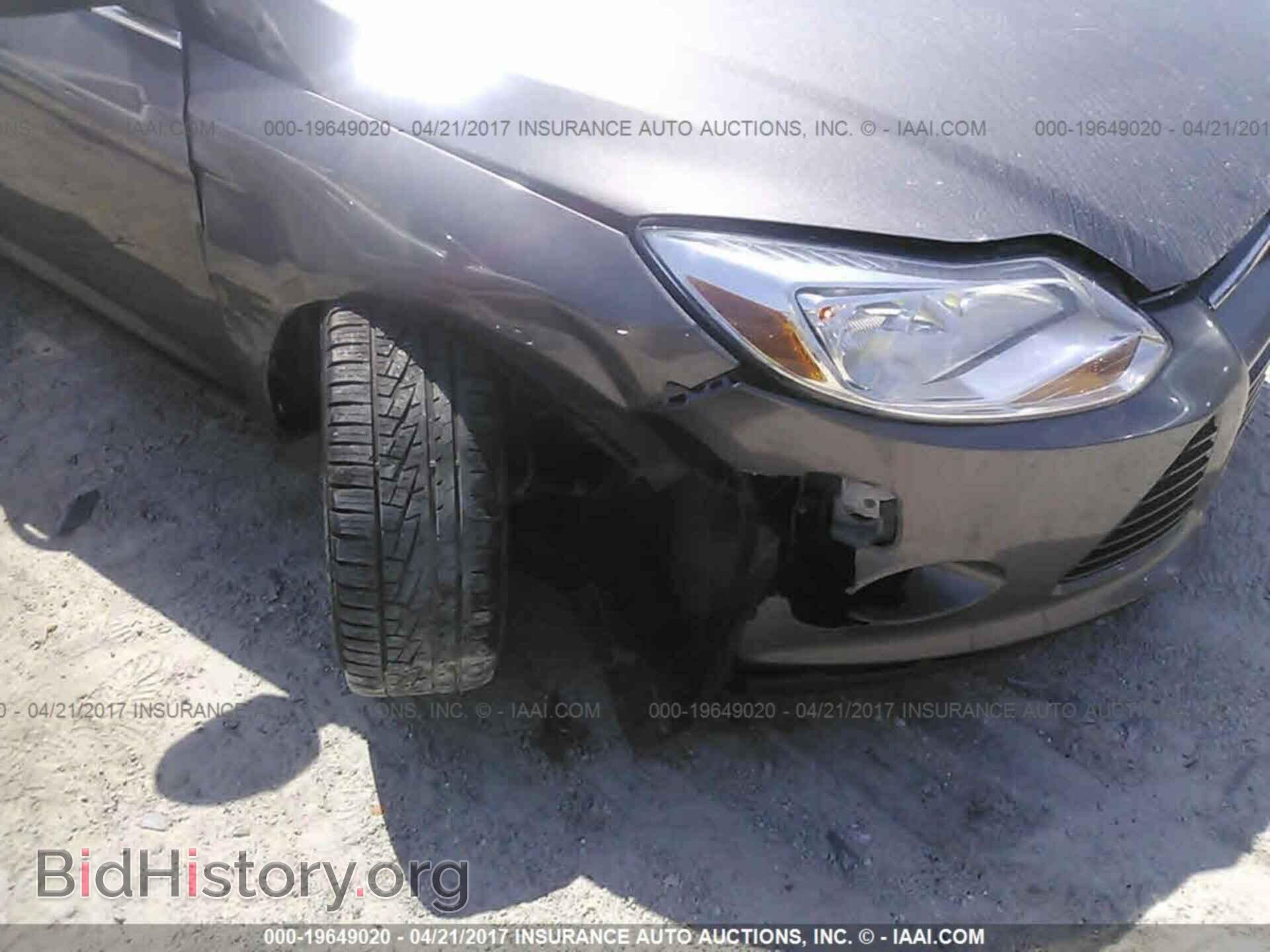 2012 Ford Focus - VIN: 1FAHP3M23CL241135 - Photo 6