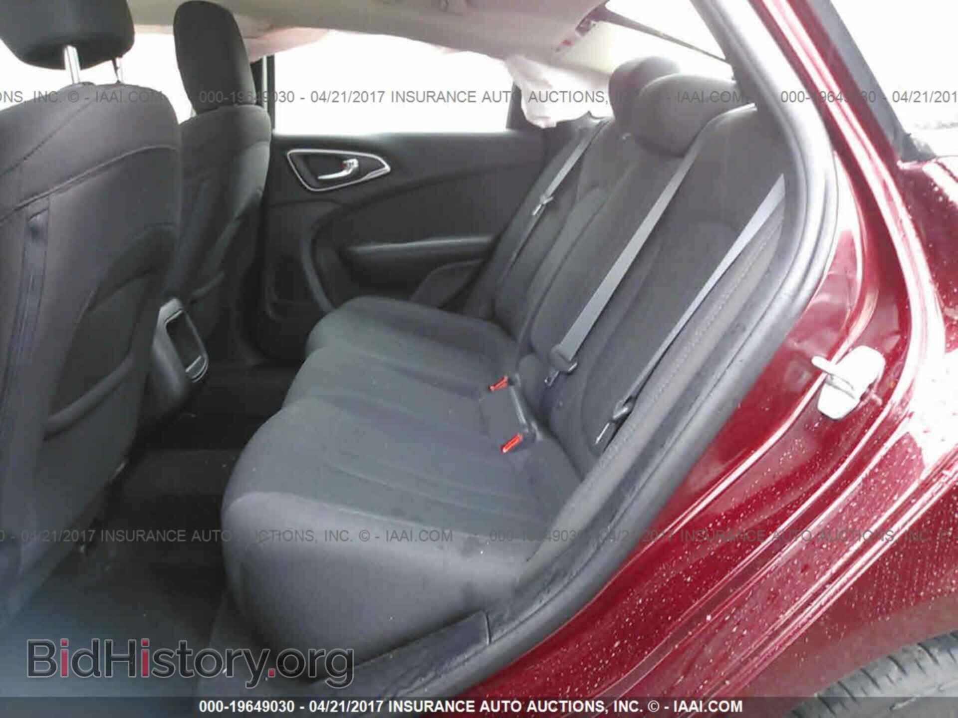 2016 Chrysler 200 - VIN: 1C3CCCAB6GN127679 - Photo 8