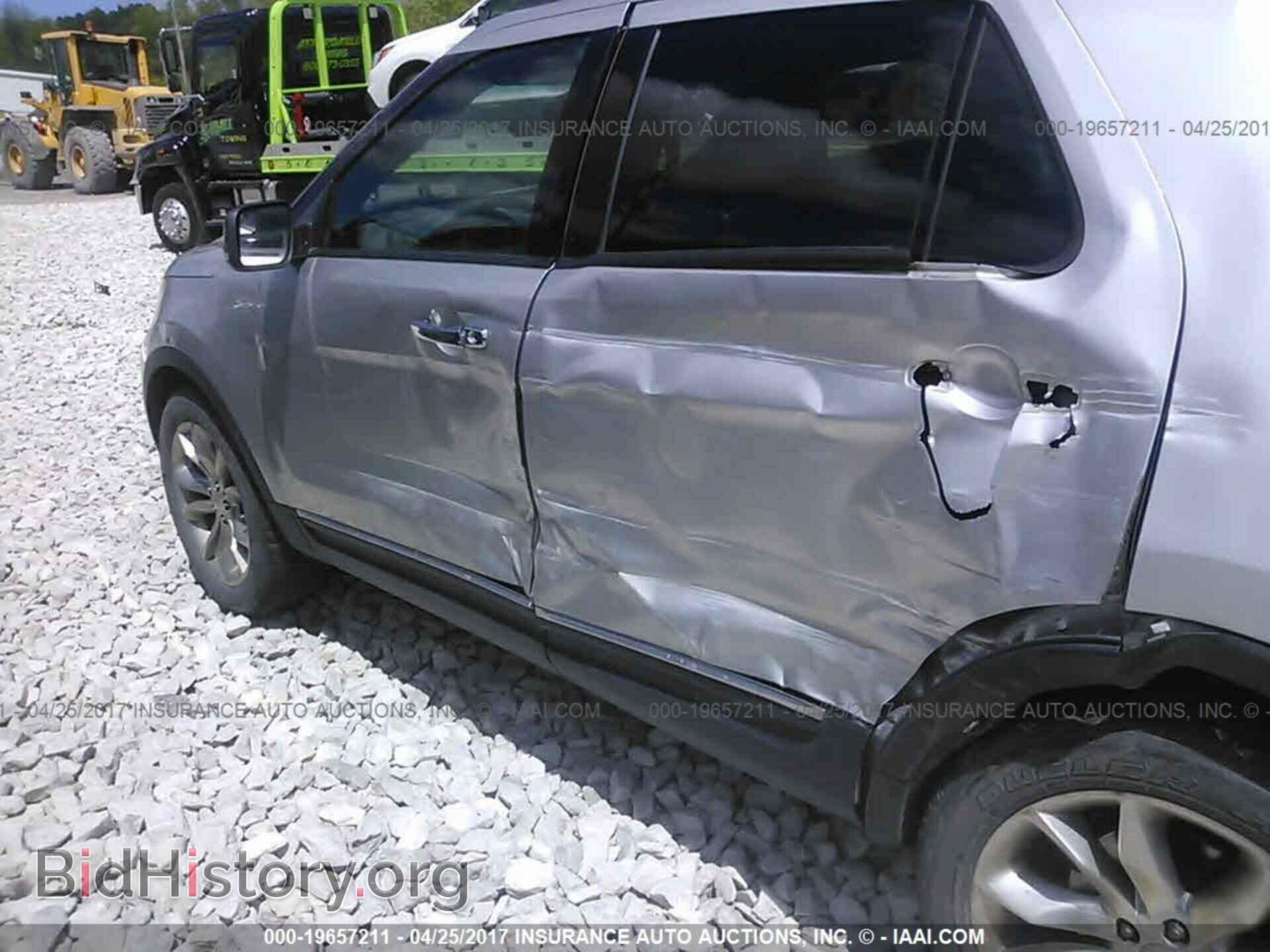 2012 Ford Explorer - VIN: 1FMHK8D82CGA57688 - Photo 6