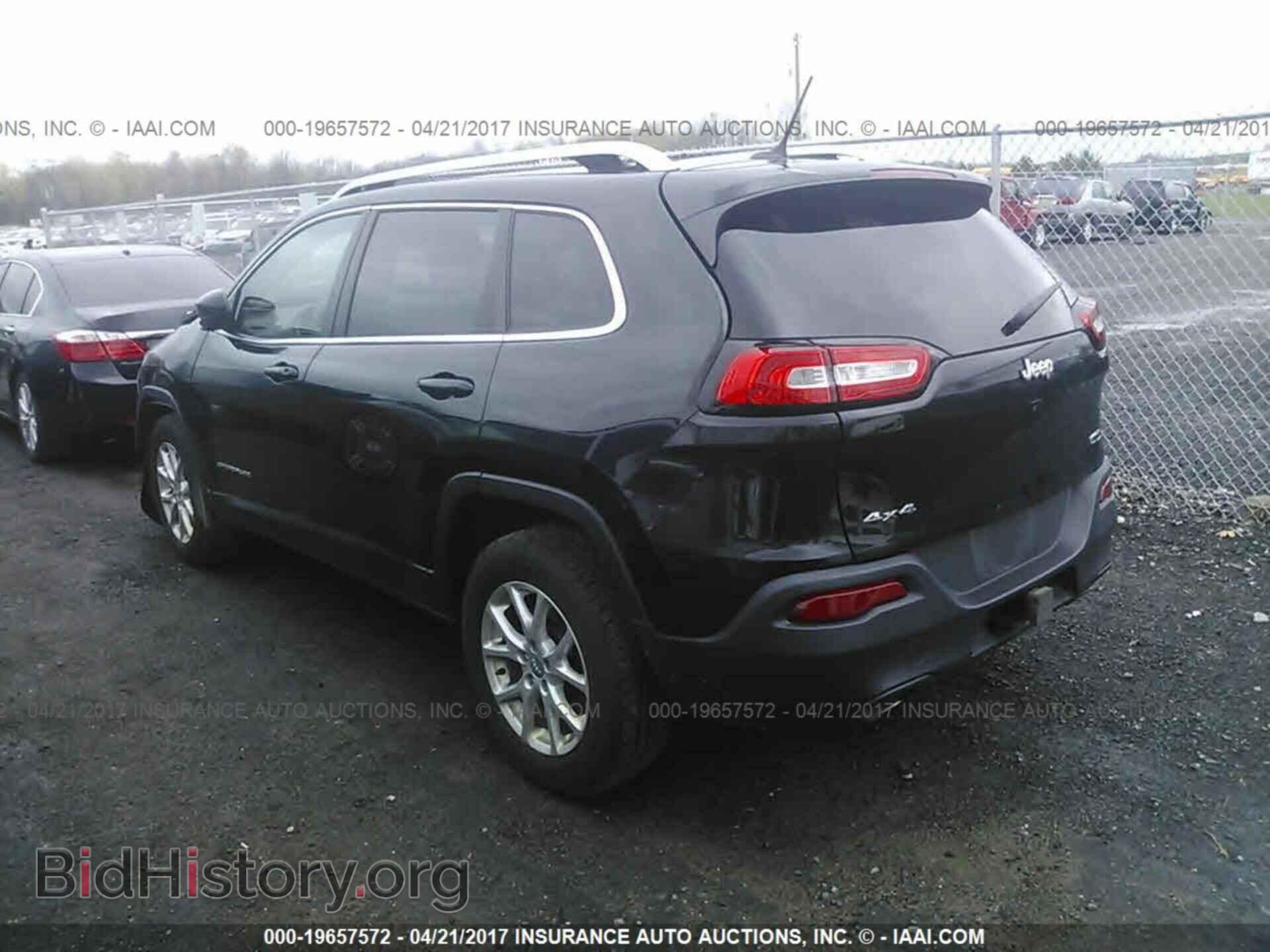 2014 Jeep Cherokee - VIN: 1C4PJMCS4EW121571 - Photo 3