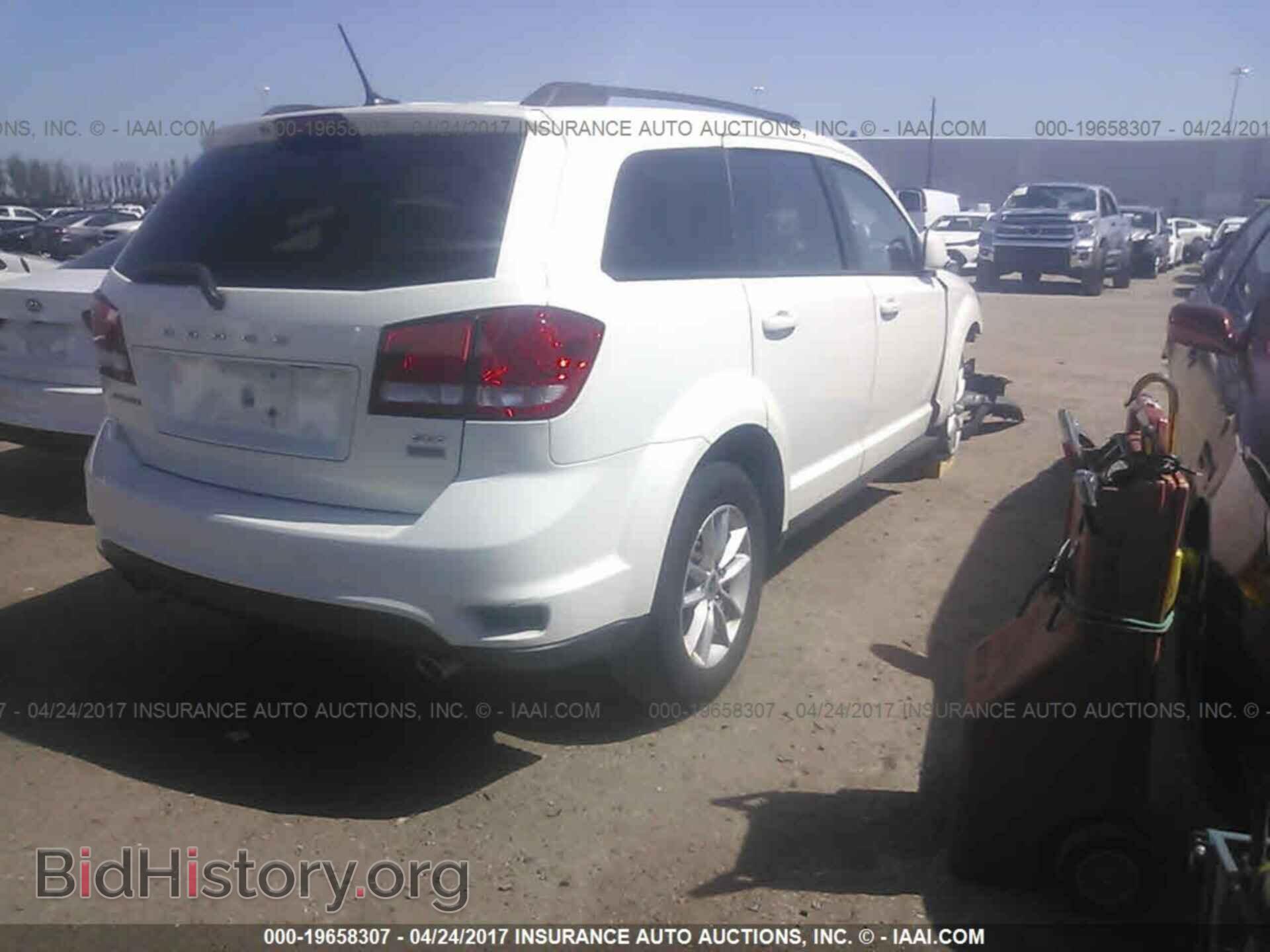 2013 Dodge Journey - VIN: 3C4PDCBG7DT604863 - Фото 4