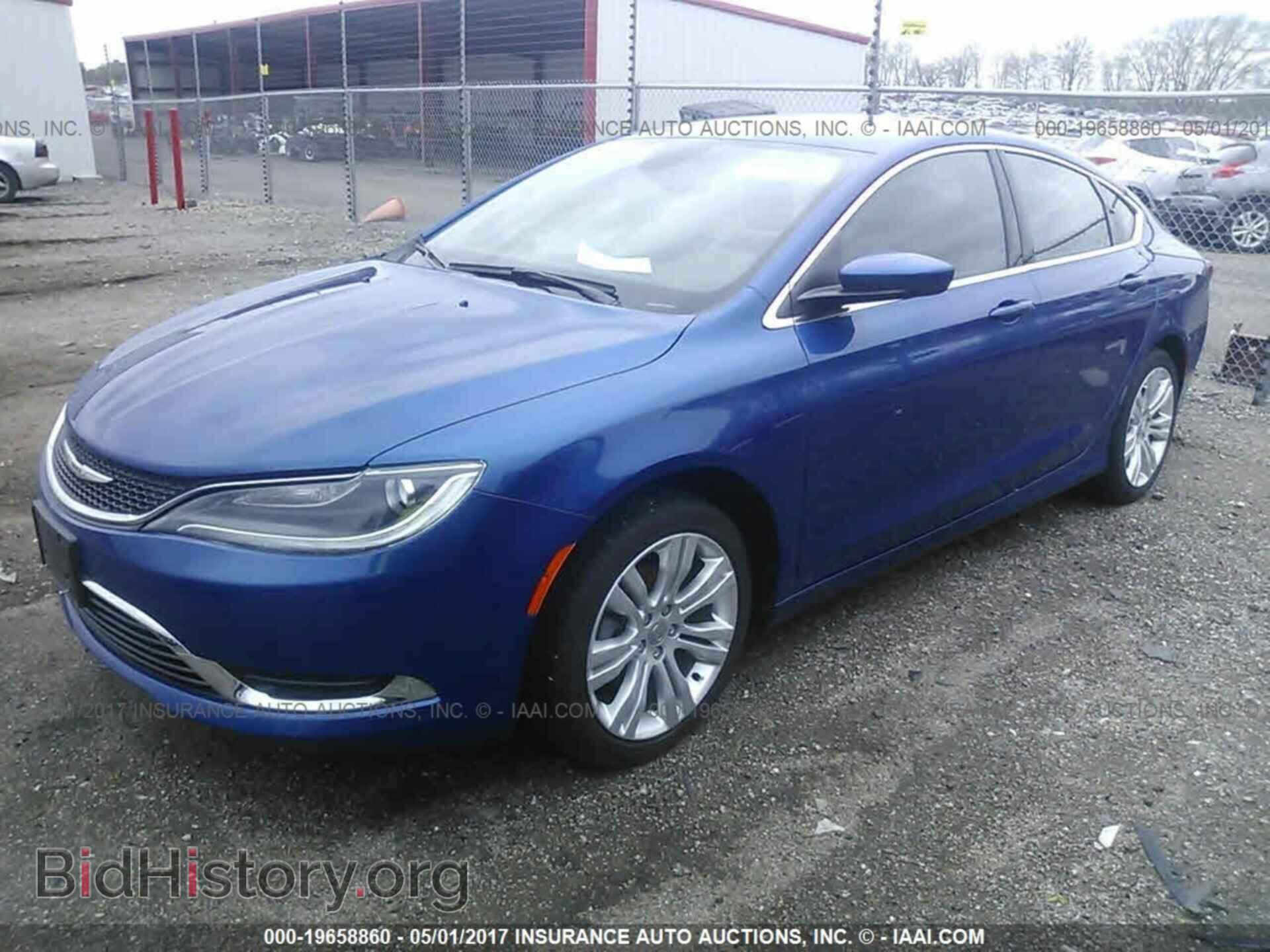 2016 Chrysler 200 - VIN: 1C3CCCAB9GN119432 - Photo 2