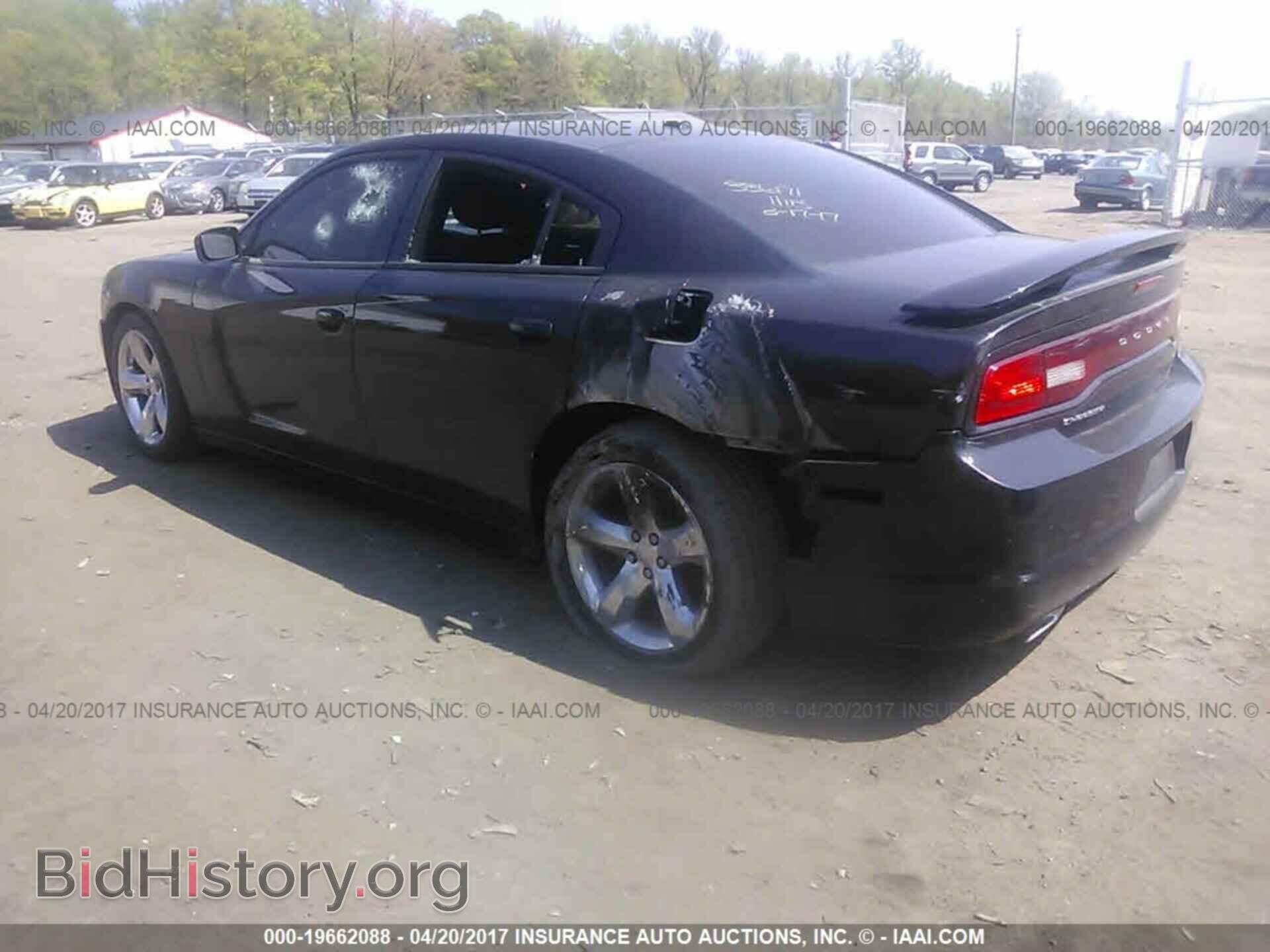 2012 Dodge Charger - VIN: 2C3CDXHG0CH129095 - Фото 3