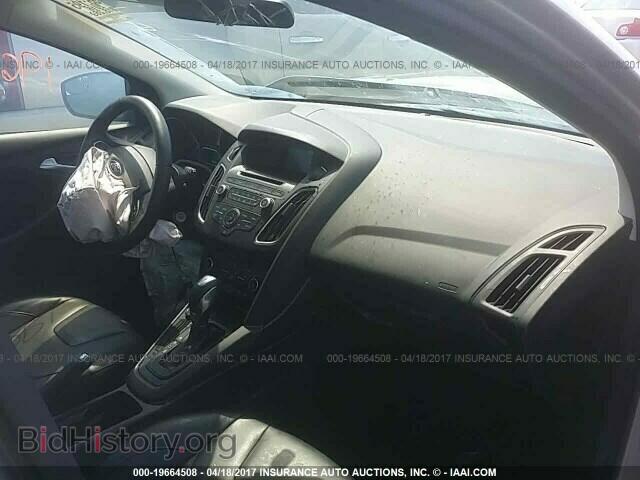 2016 Ford Focus - VIN: 1FADP3K21GL321394 - Photo 5