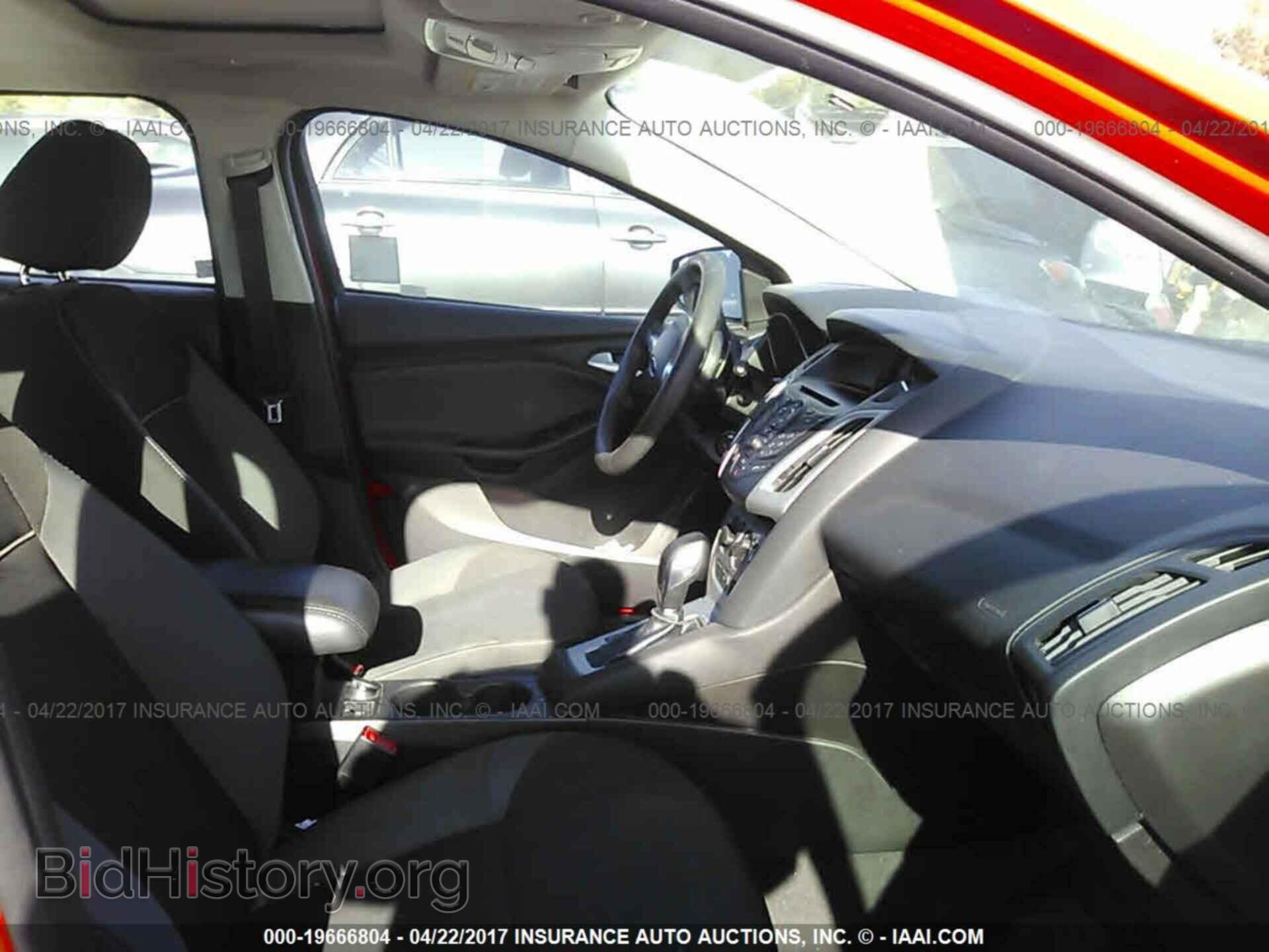 2014 Ford Focus - VIN: 1FADP3K20EL300985 - Фото 5
