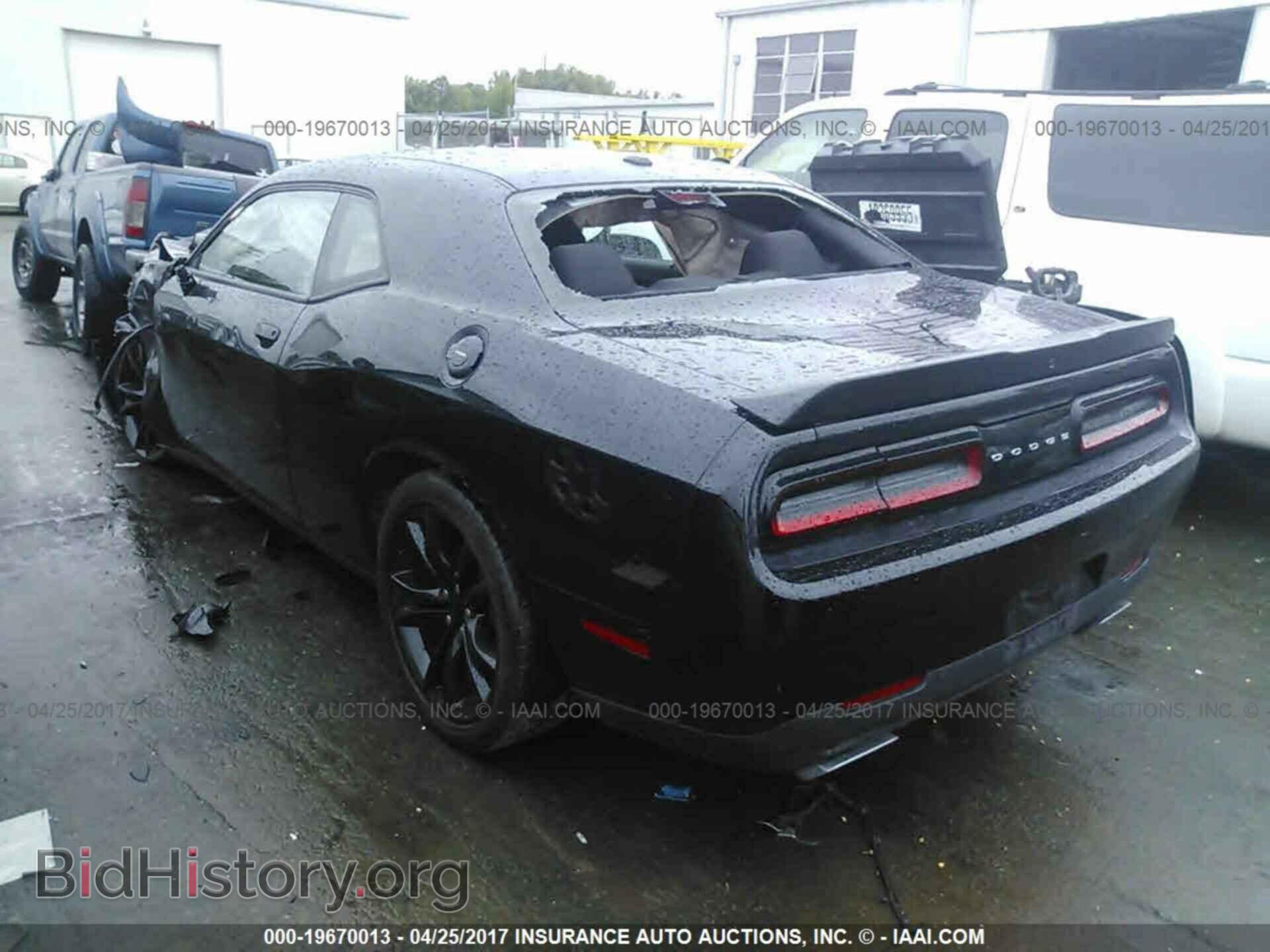 2016 Dodge Challenger - VIN: 2C3CDZBT9GH218302 - Photo 3