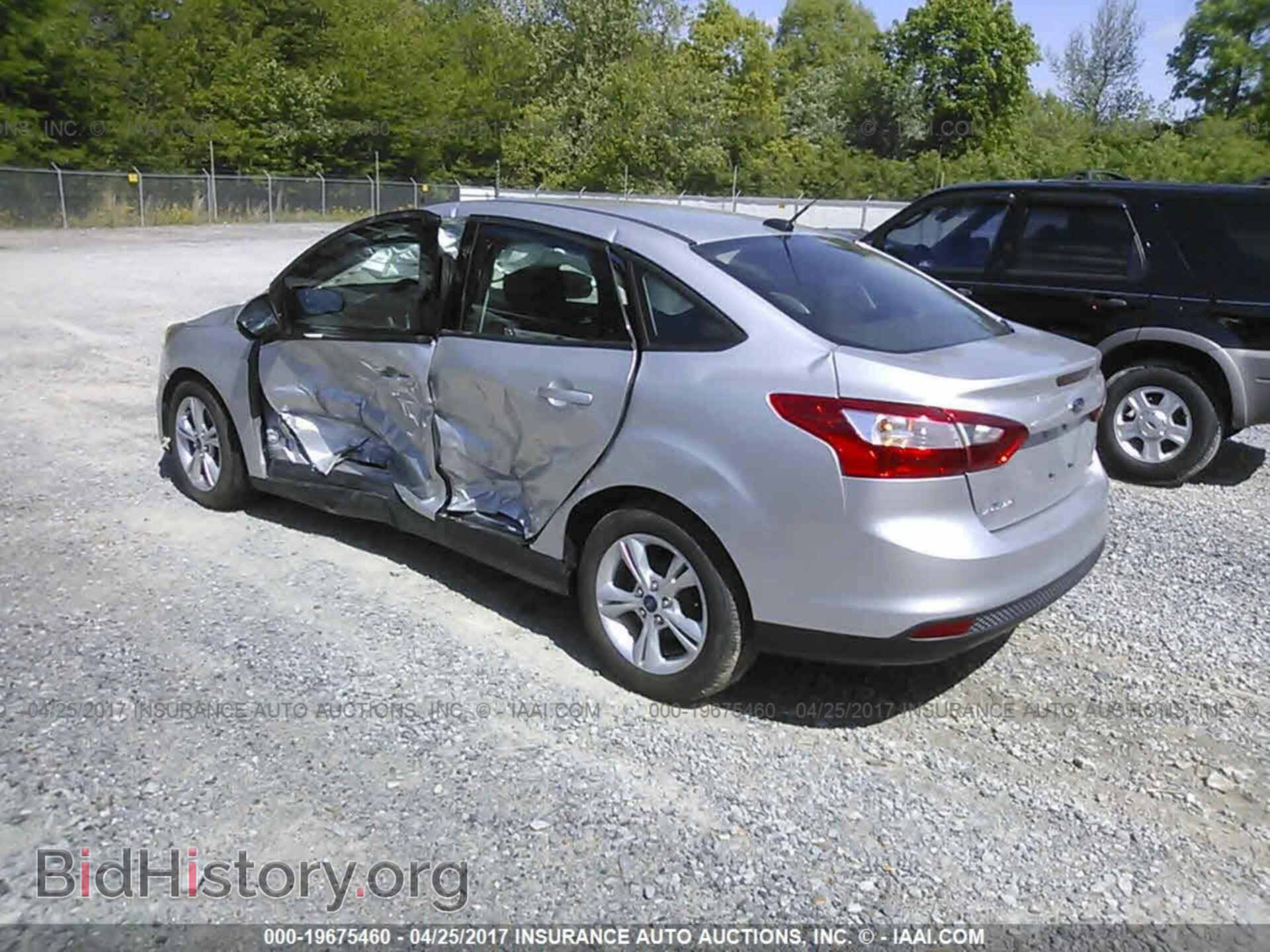 2014 Ford Focus - VIN: 1FADP3F25EL140256 - Фото 3