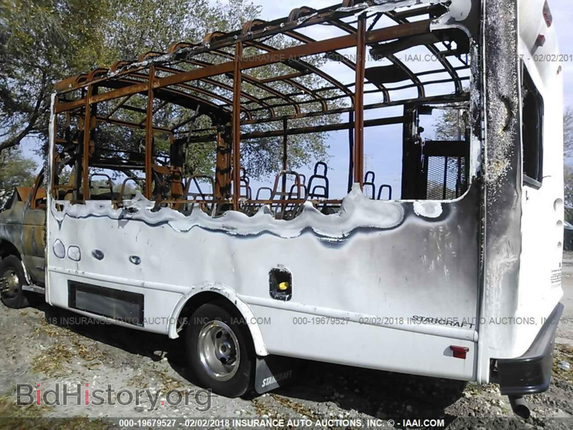 2015 Ford Econoline - VIN: 1FDEE3FL6FDA35150 - Photo 3