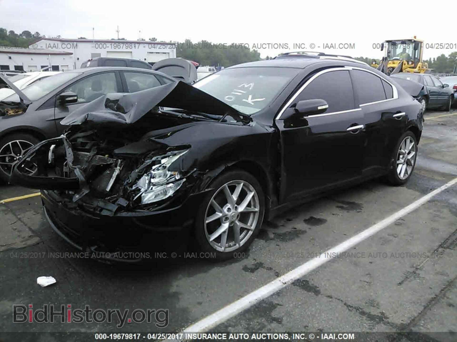 2011 Nissan Maxima - VIN: 1N4AA5AP6BC830113 - Фото 2