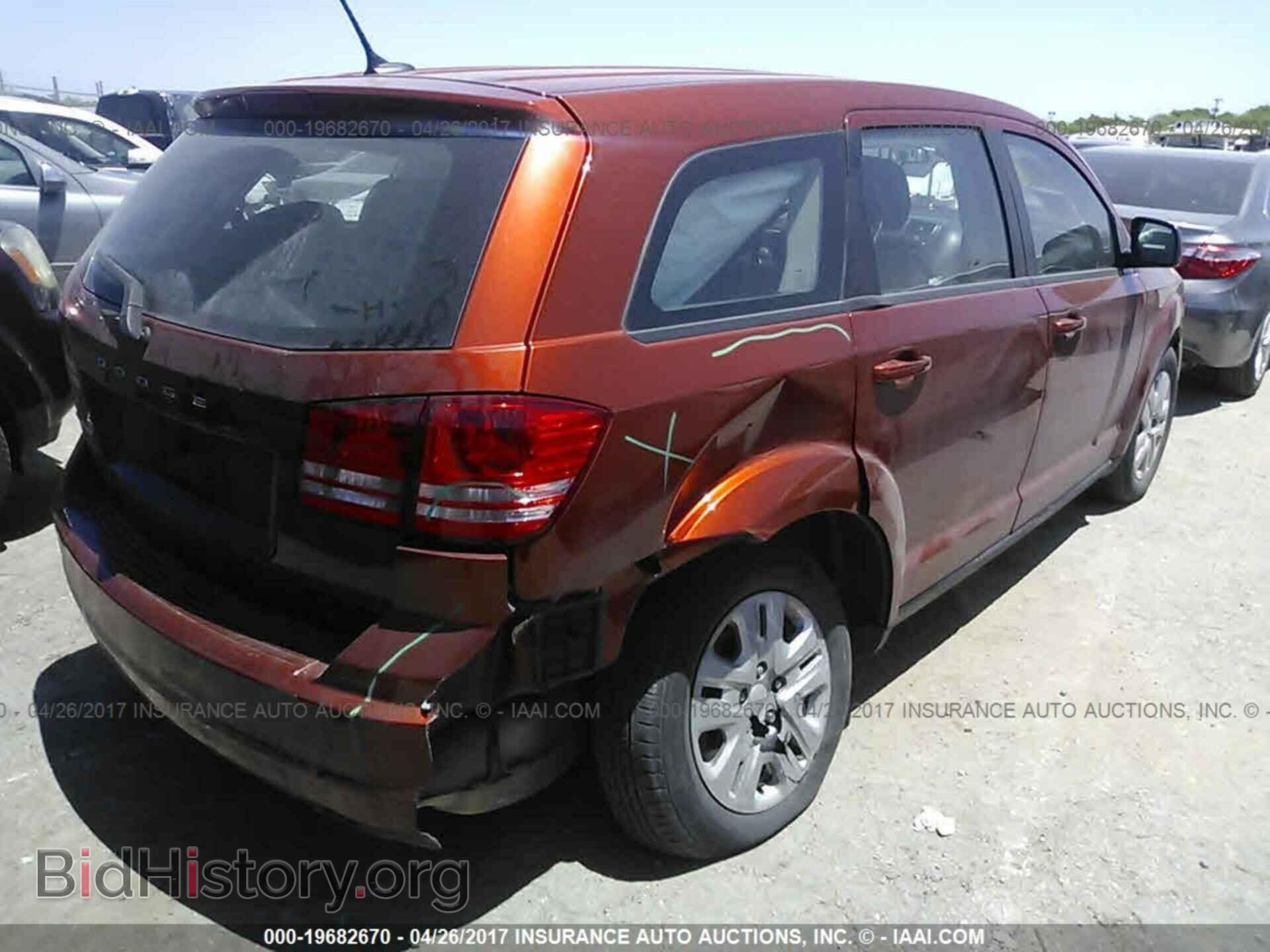 2014 Dodge Journey - VIN: 3C4PDCAB0ET235237 - Фото 4