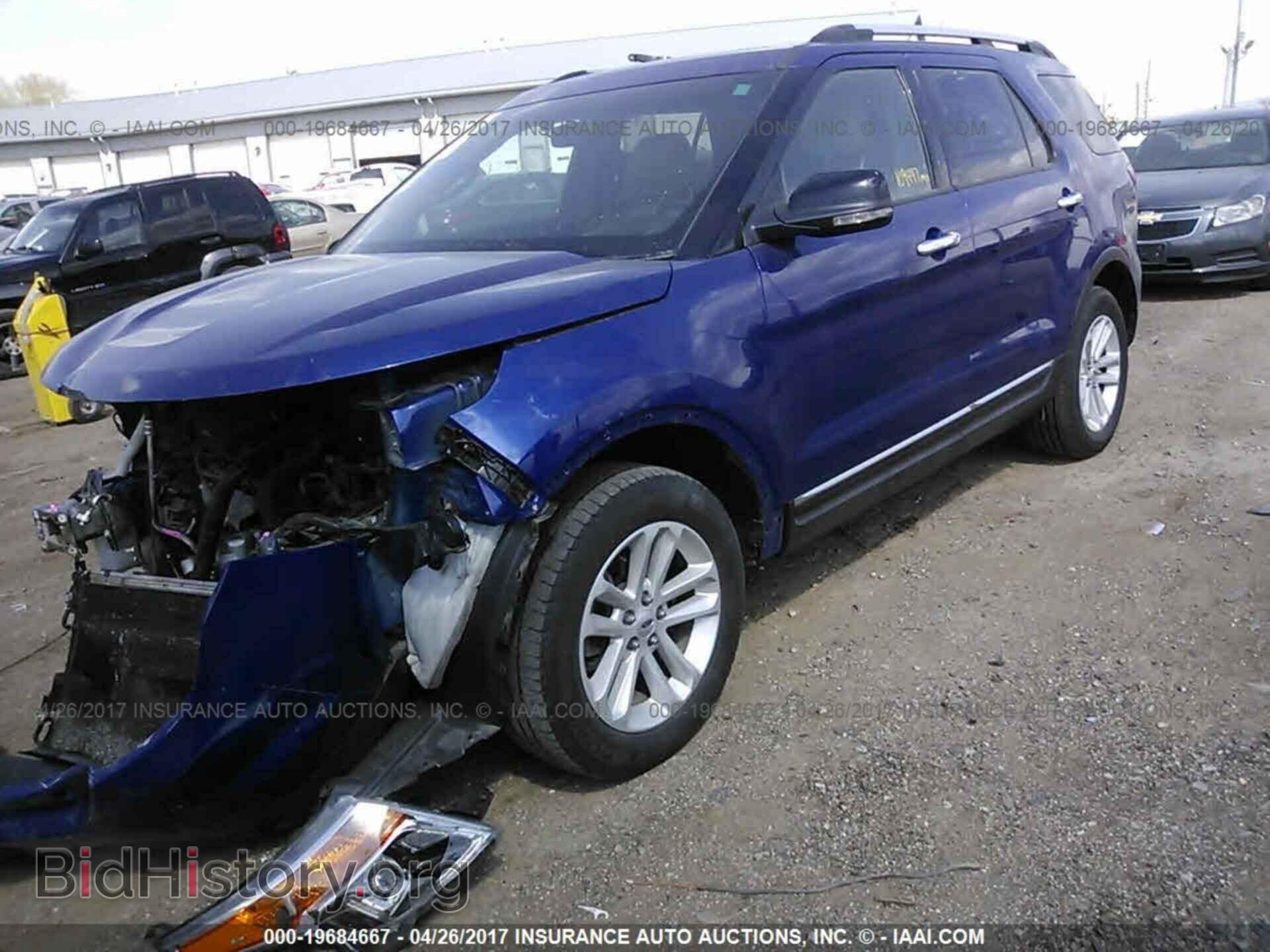 2013 Ford Explorer - VIN: 1FM5K8D8XDGA96906 - Photo 2