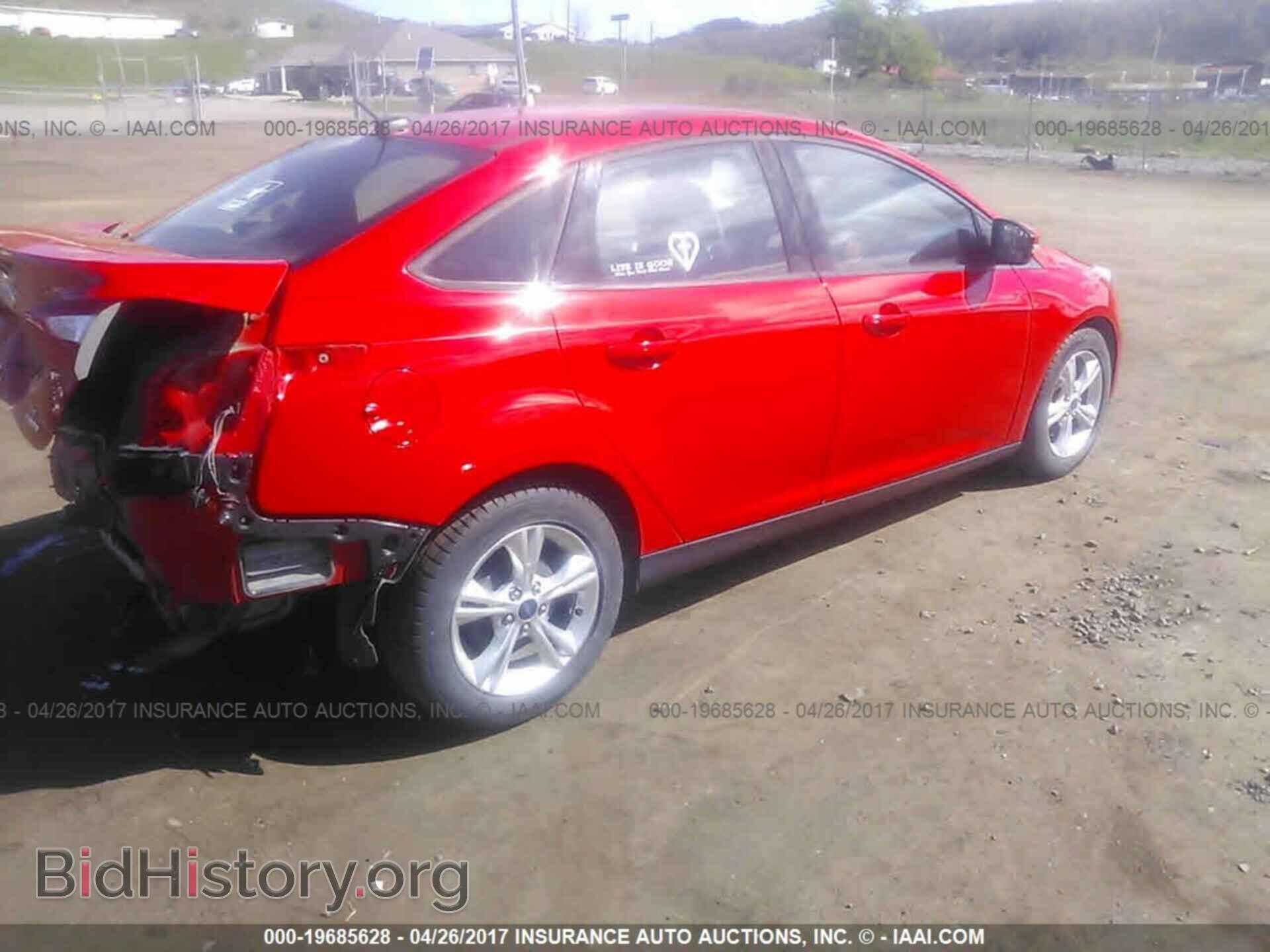 2013 Ford Focus - VIN: 1FADP3F28DL105693 - Photo 4