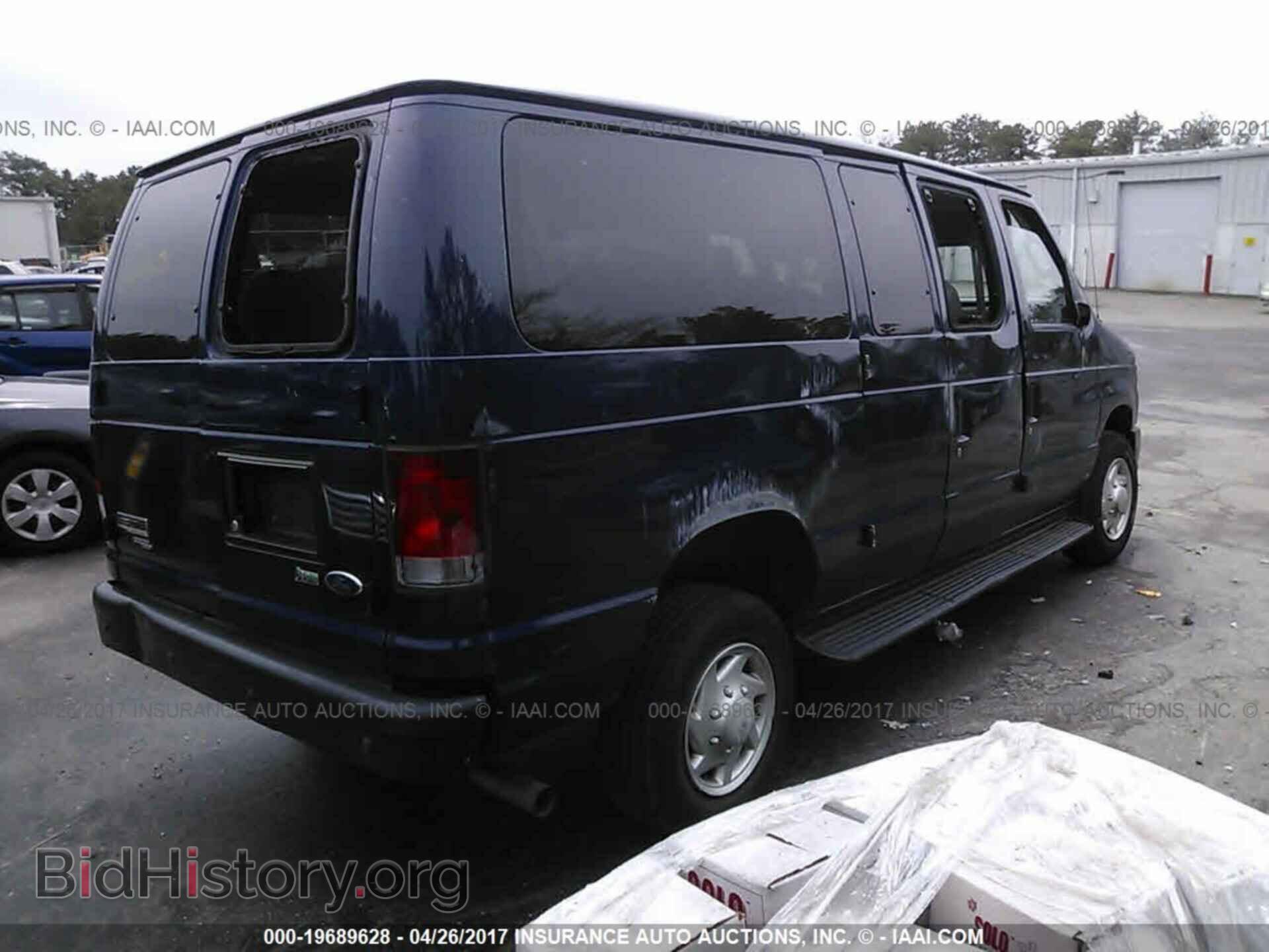 2013 Ford Econoline - VIN: 1FBNE3BL2DDA74328 - Фото 4