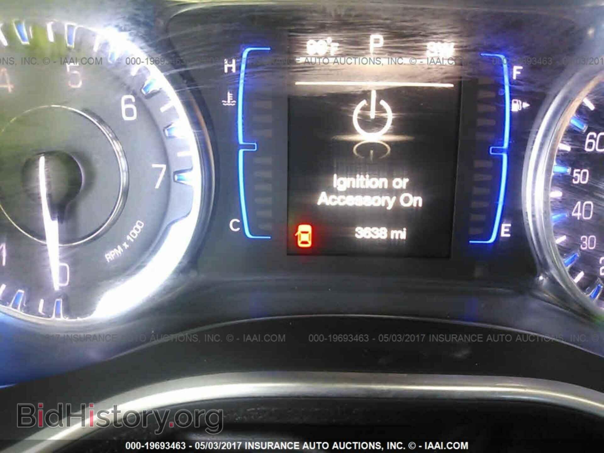 2016 Chrysler 200 - VIN: 1C3CCCFB2GN195521 - Photo 7