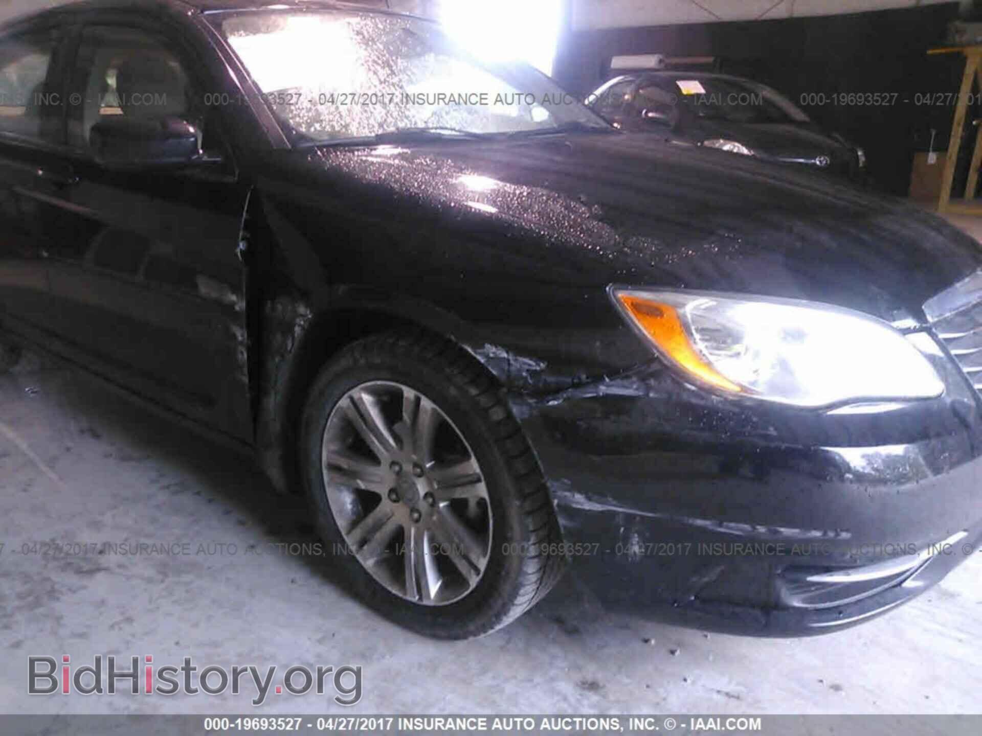 2012 Chrysler 200 - VIN: 1C3CCBBB4CN217500 - Фото 6