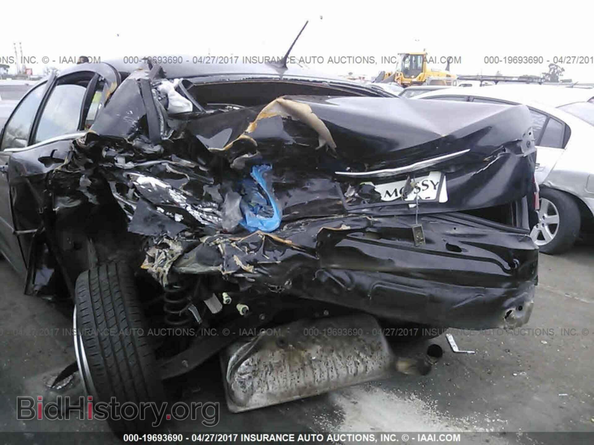 2012 Chrysler 200 - VIN: 1C3CCBBB2CN239320 - Photo 6