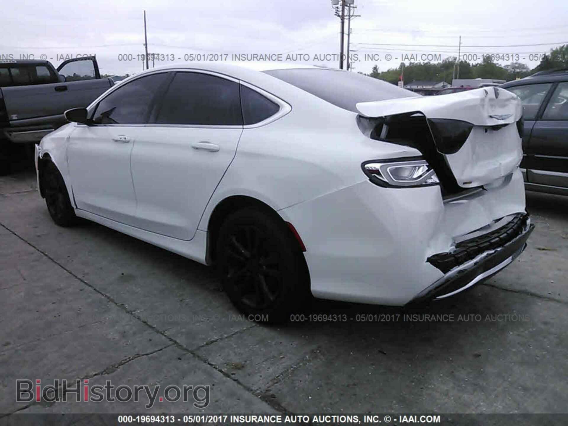 2015 Chrysler 200 - VIN: 1C3CCCAB6FN708484 - Фото 3