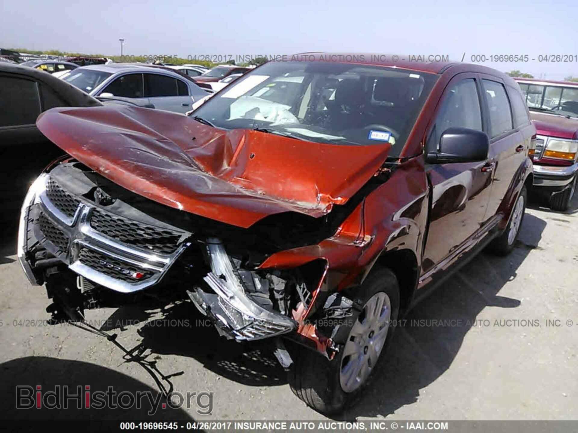 2013 Dodge Journey - VIN: 3C4PDCAB7DT723082 - Фото 2