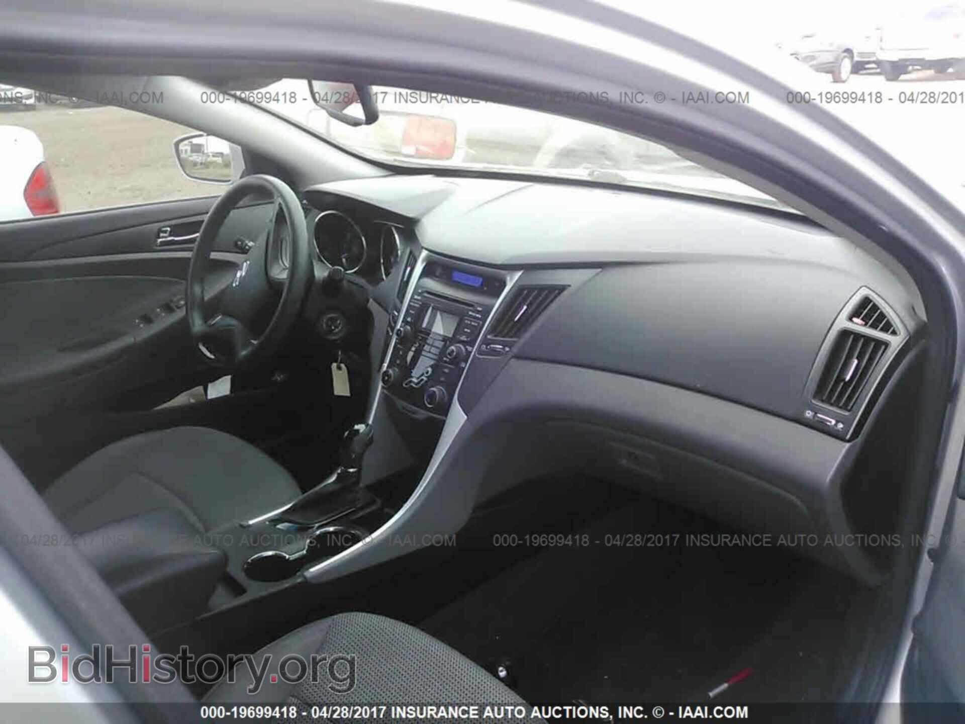 2012 Hyundai Sonata - VIN: 5NPEB4AC5CH375308 - Фото 5