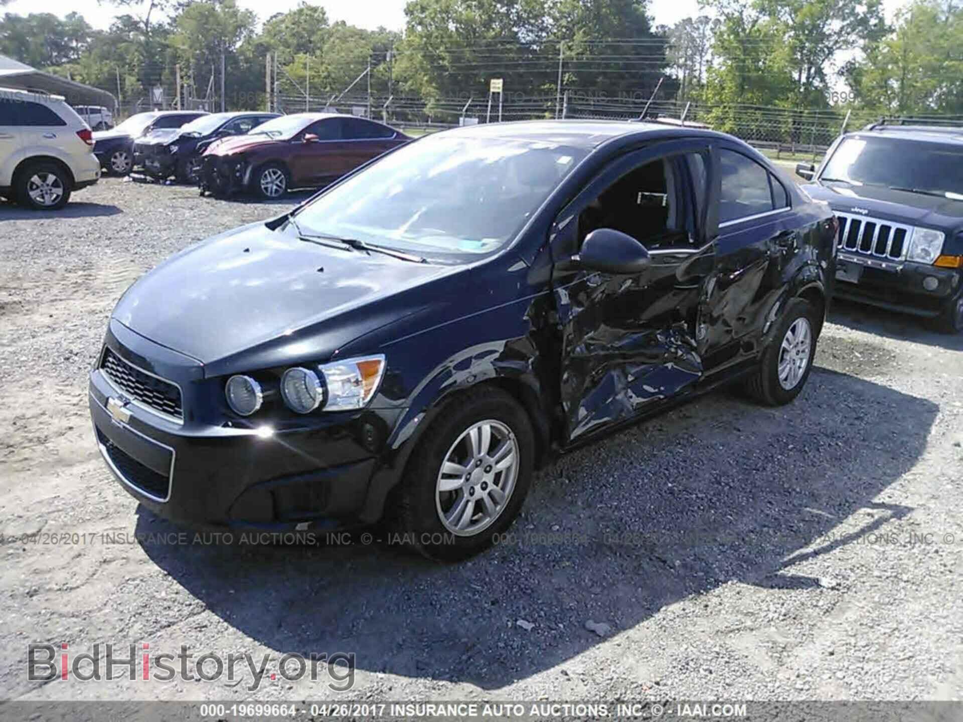 2013 Chevrolet Sonic - VIN: 1G1JD5SH5D4148242 - Photo 2