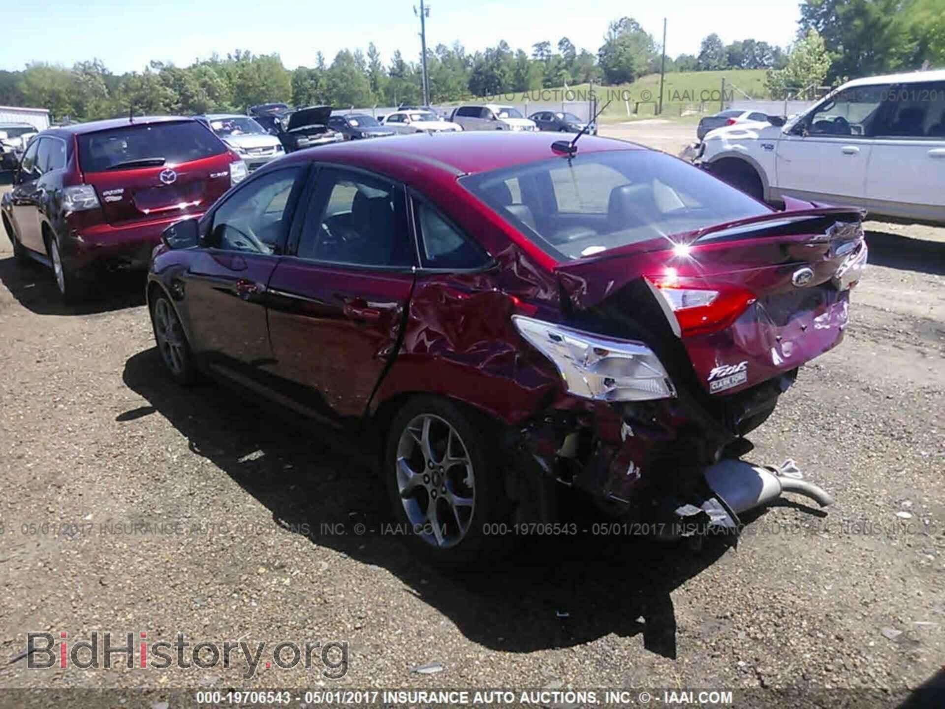2014 Ford Focus - VIN: 1FADP3F21EL256201 - Фото 3