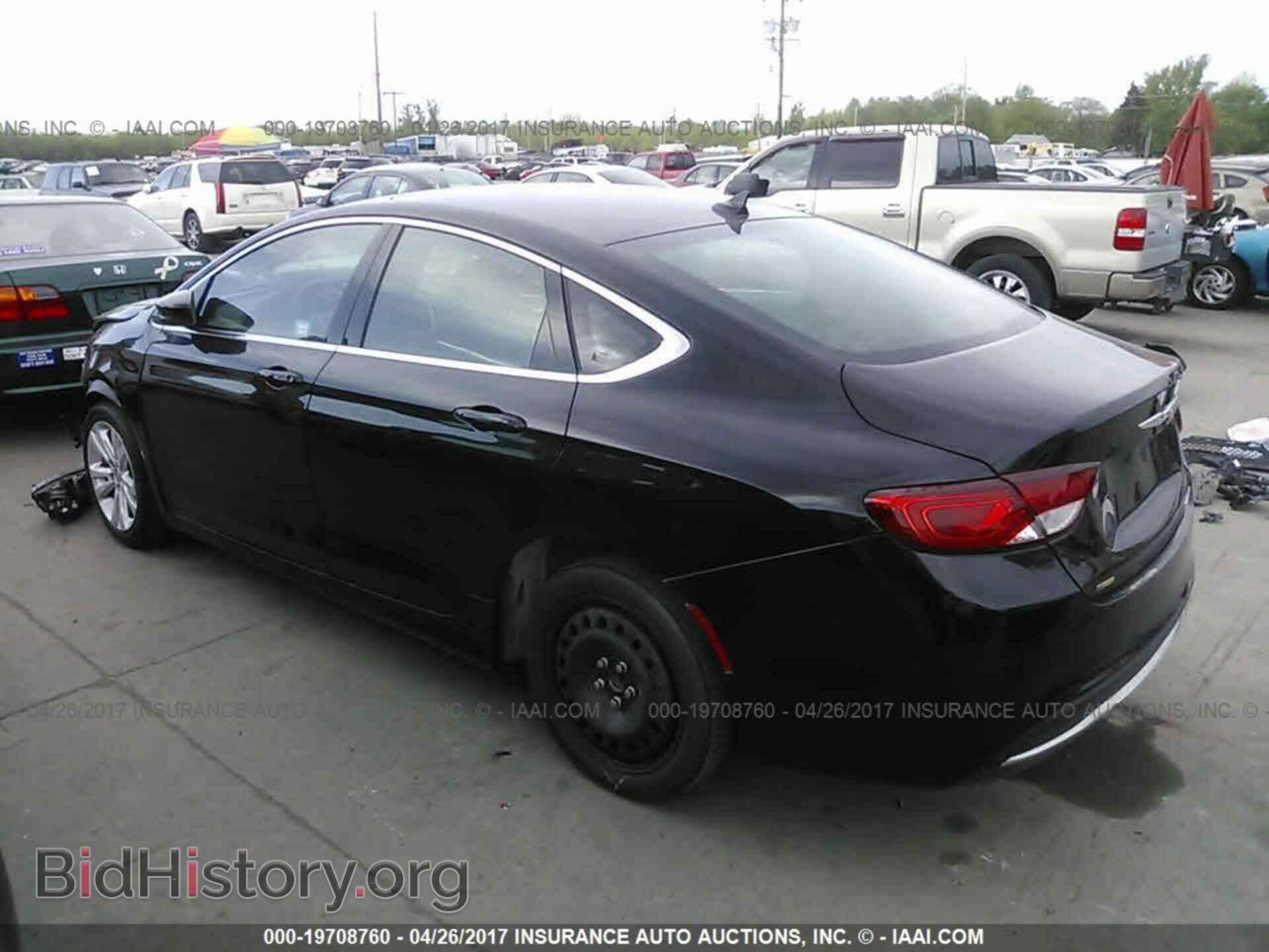 2015 Chrysler 200 - VIN: 1C3CCCAB5FN726393 - Photo 3