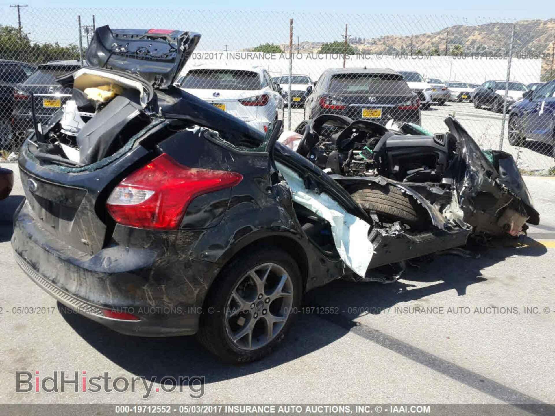 2014 Ford Focus - VIN: 1FADP3K29EL325416 - Фото 4
